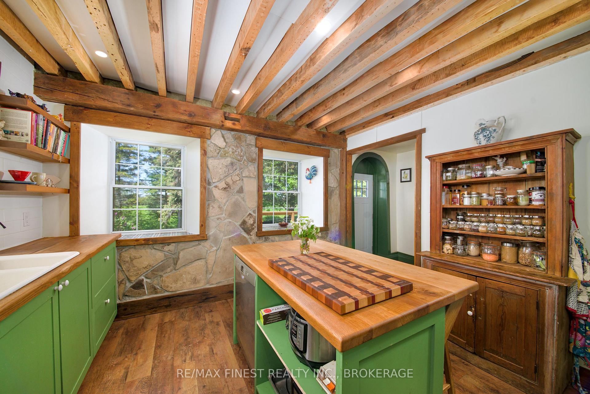 190 Wilmer Road, Frontenac Islands — photo 5 of 5