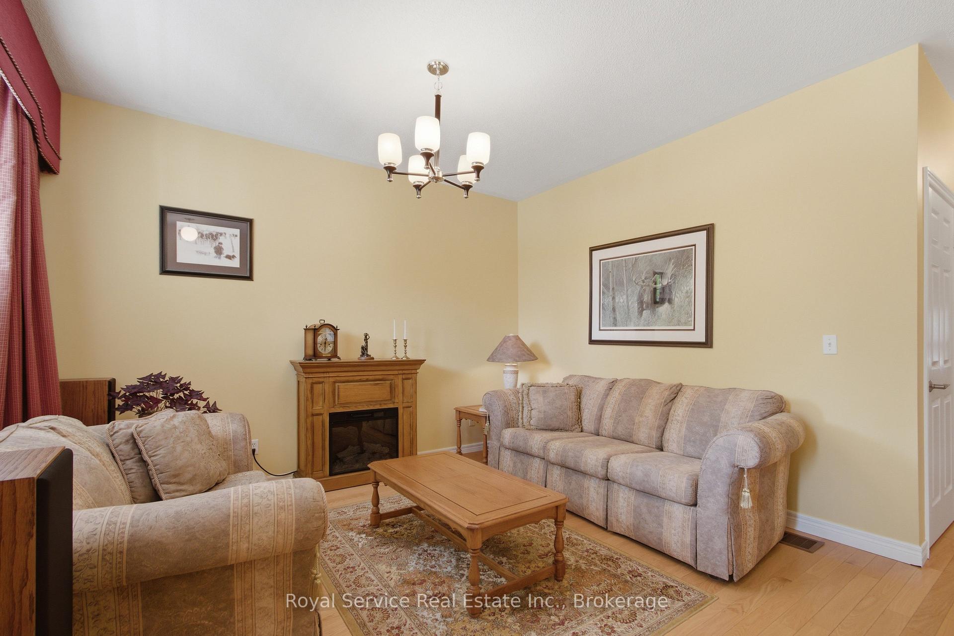 761 Prince of Wales Drive, Cobourg — photo 4 of 5
