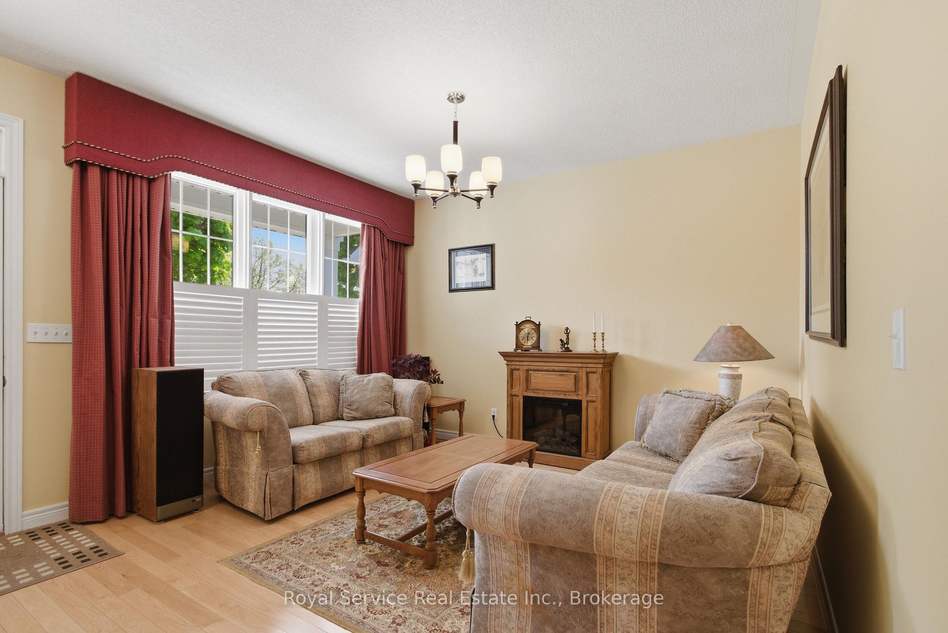 761 Prince of Wales Drive, Cobourg — photo 5 of 5