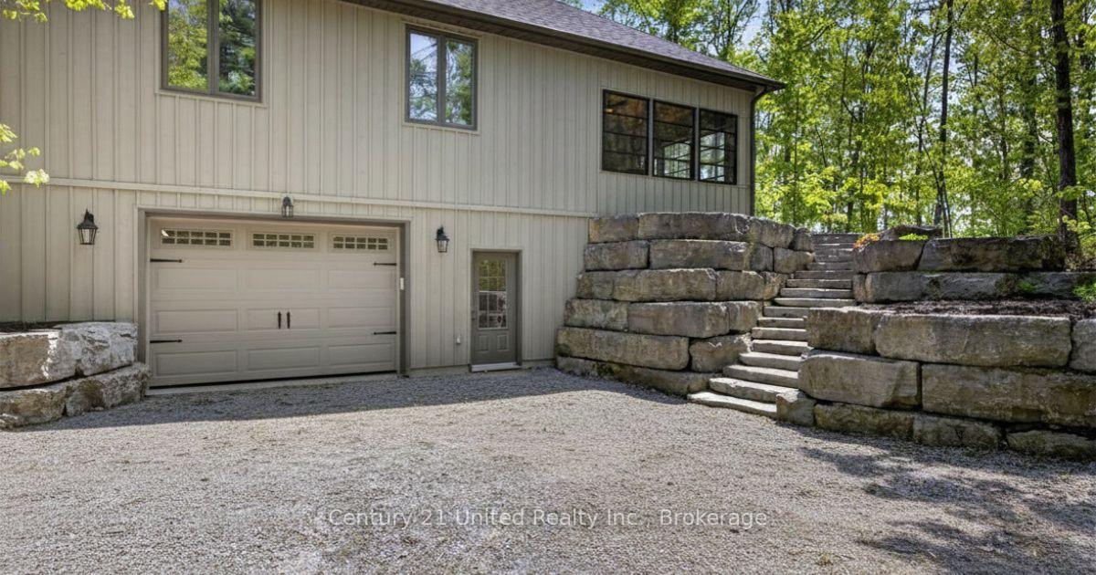 54 Mitchell Crescent, Trent Lakes — photo 3 of 5