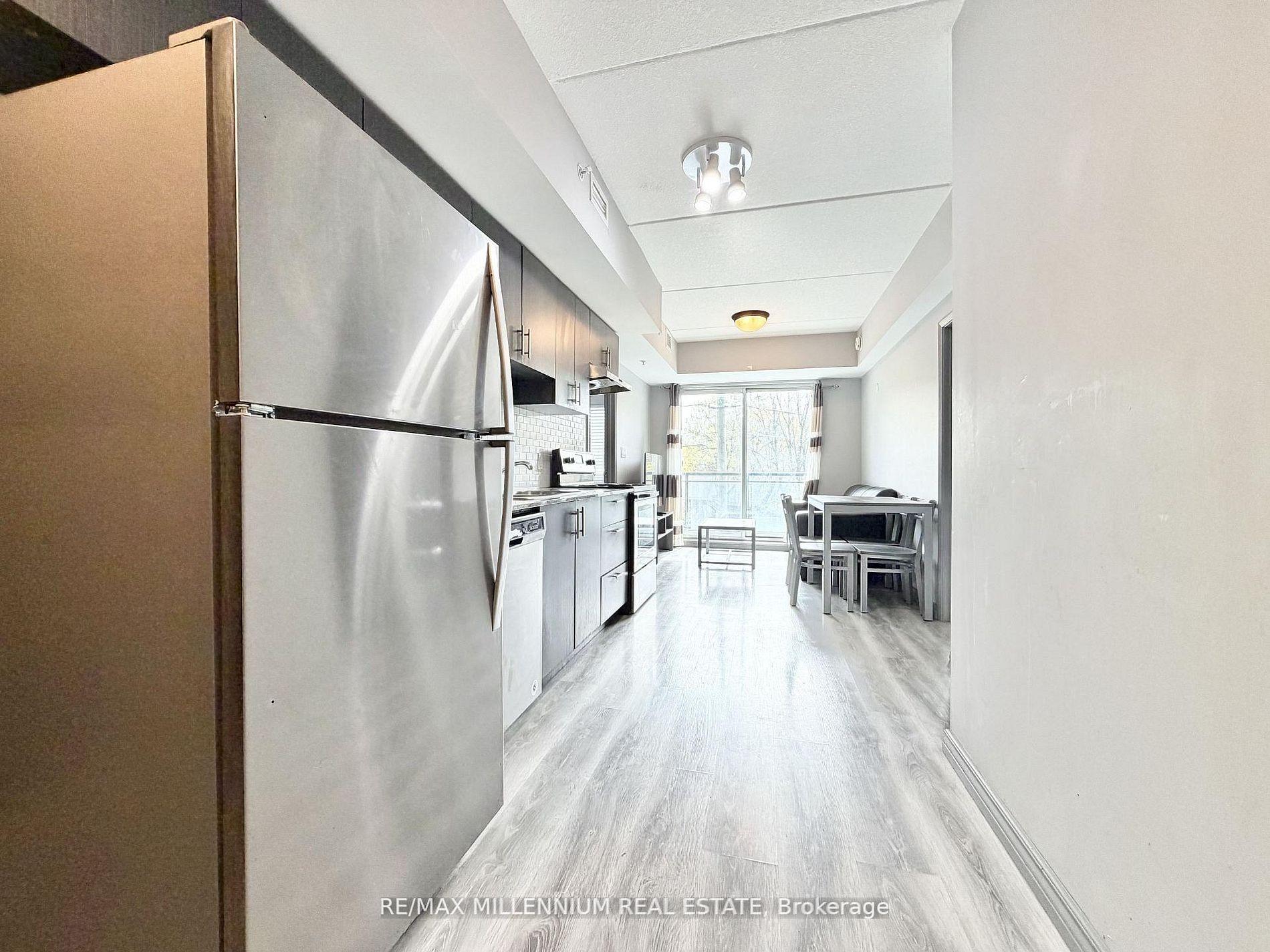 275 Larch Street F210, Waterloo — photo 3 of 5