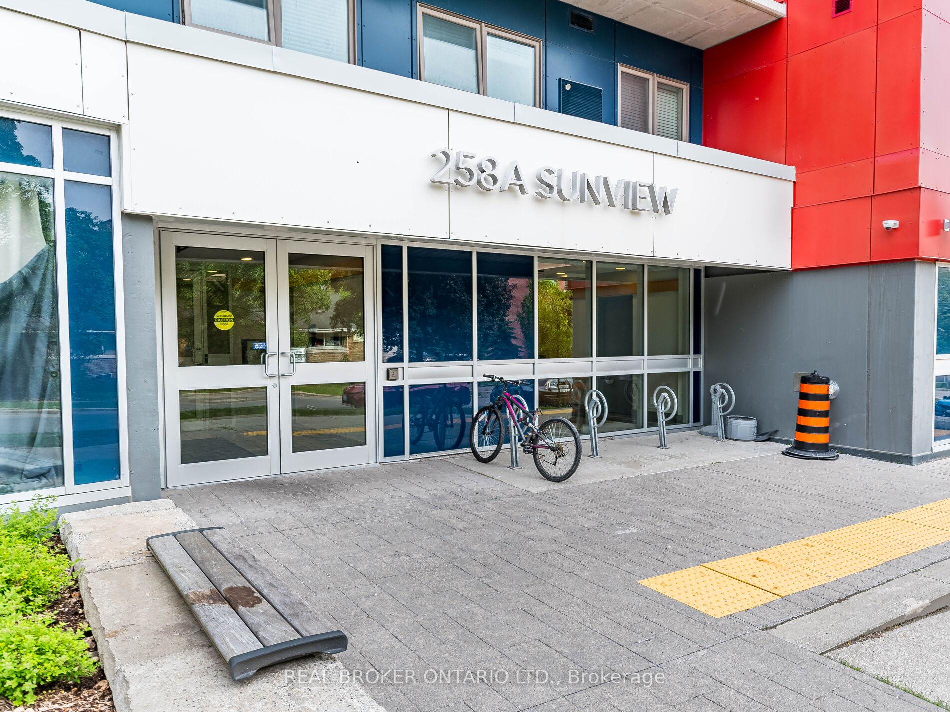 258A Sunview Street 123, Waterloo — photo 4 of 5