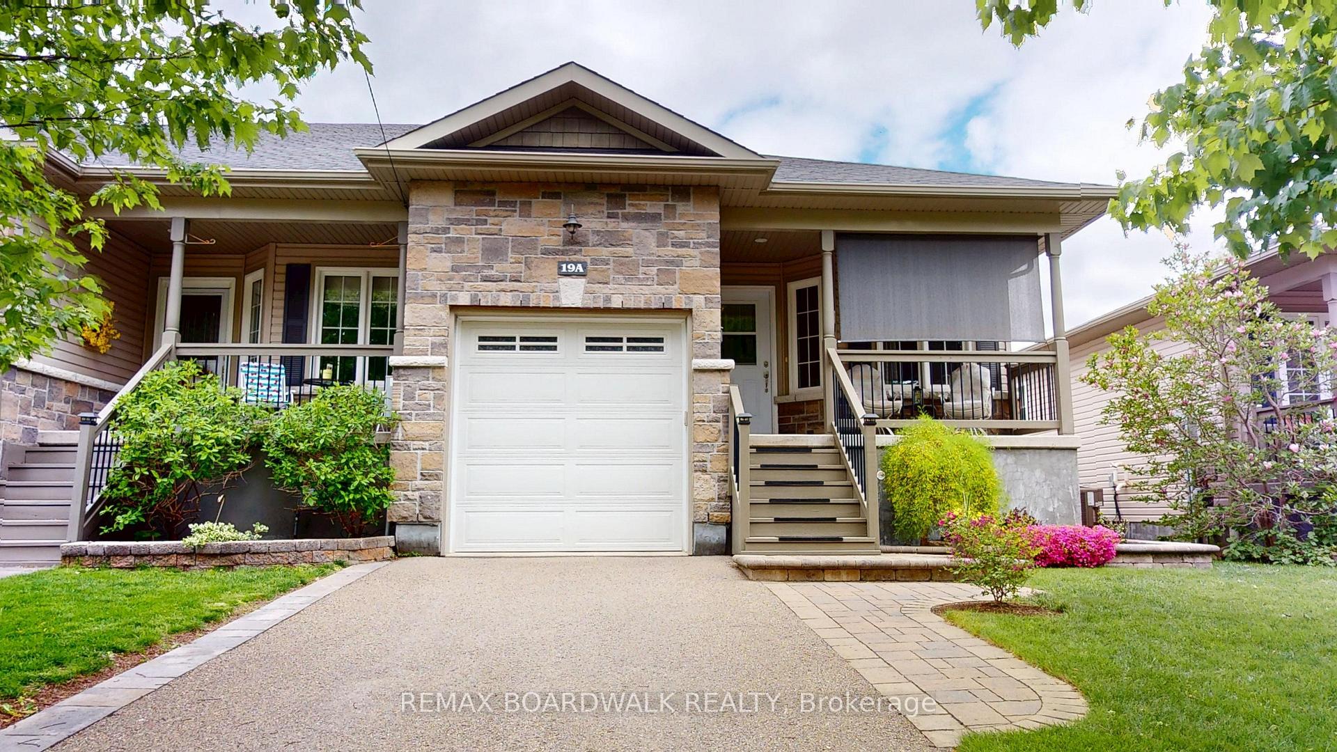 19A Centre Street, Brockville, ON K6V 5S6 — Brockville, Ontario