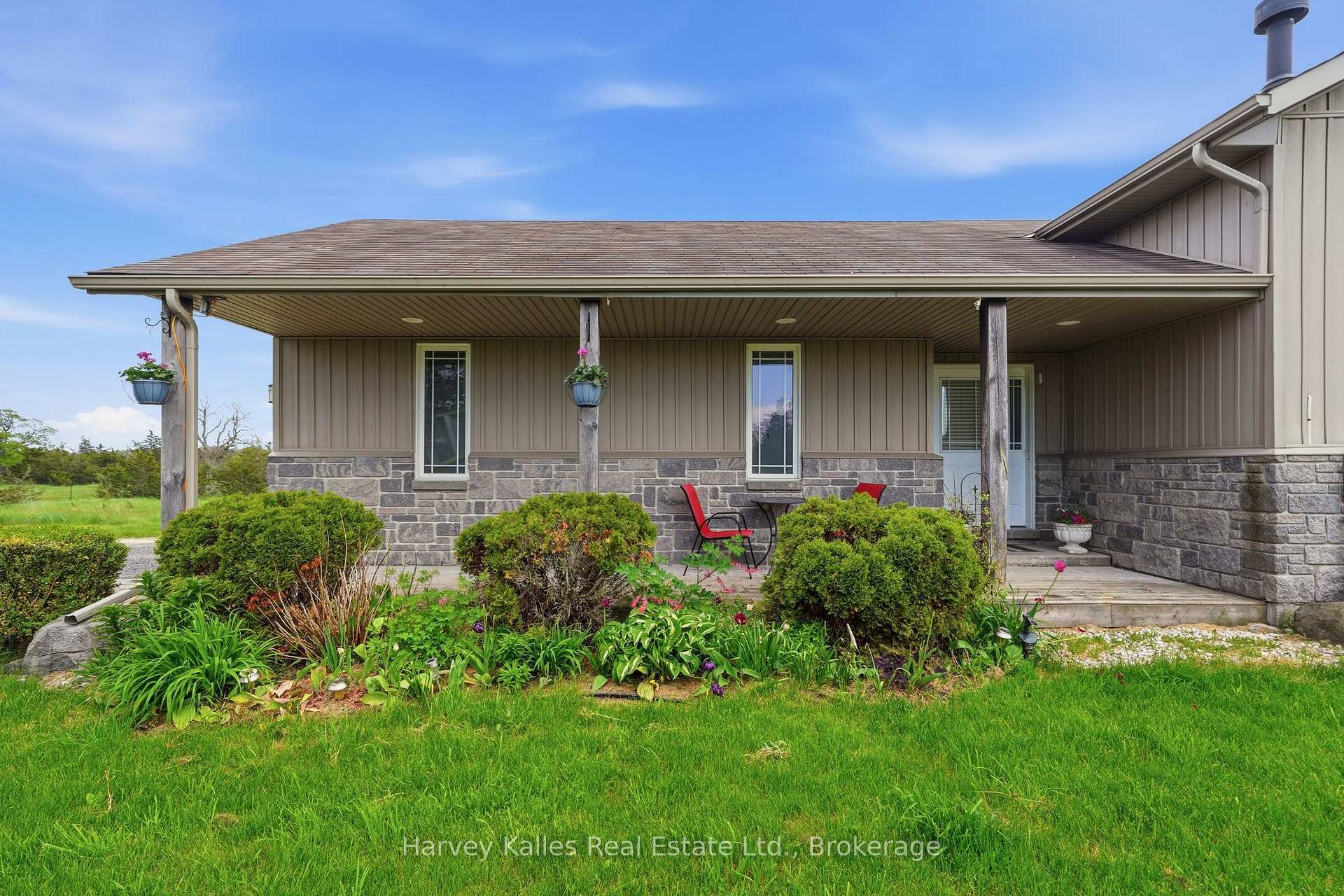 196 Jericho Road, Prince Edward County — photo 4 of 5