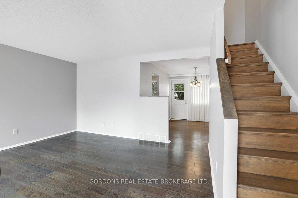 1562 Lassiter Terrace, Beacon Hill North - South and Area — photo 4 of 5