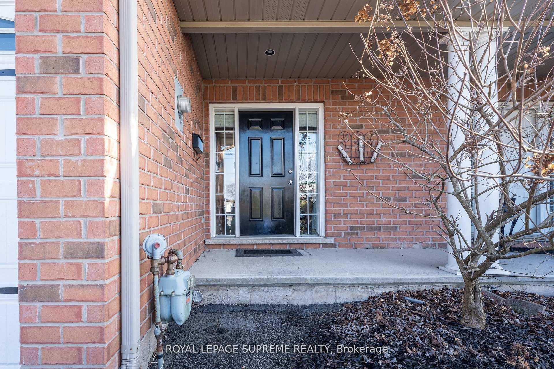 31 1/2 Thorold Road E, Welland — photo 4 of 5