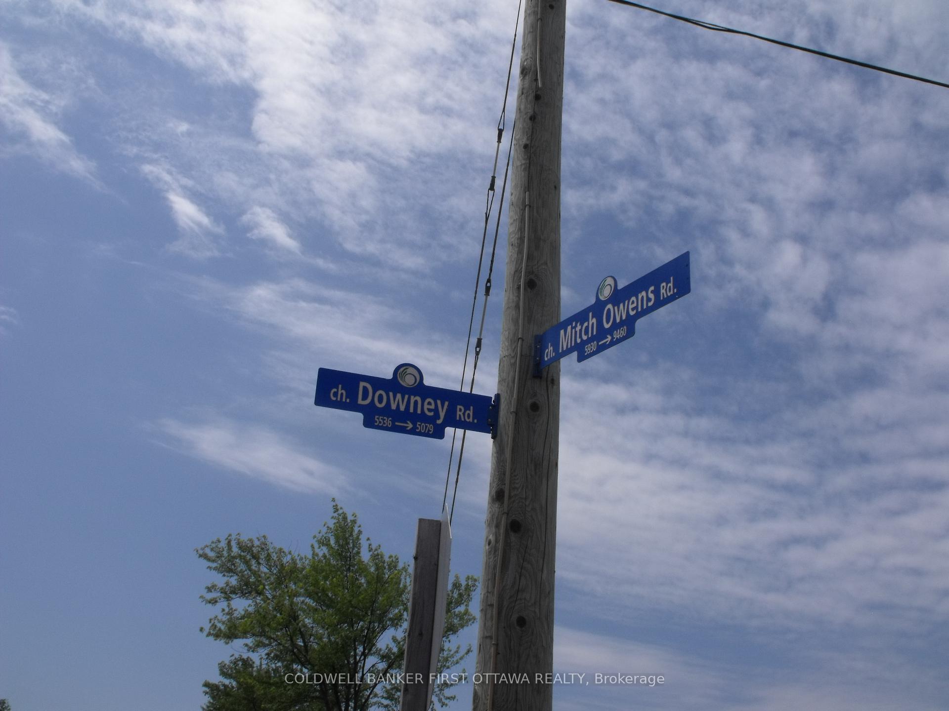 5500 Downey Road, Blossom Park - Airport and Area — photo 2 of 2