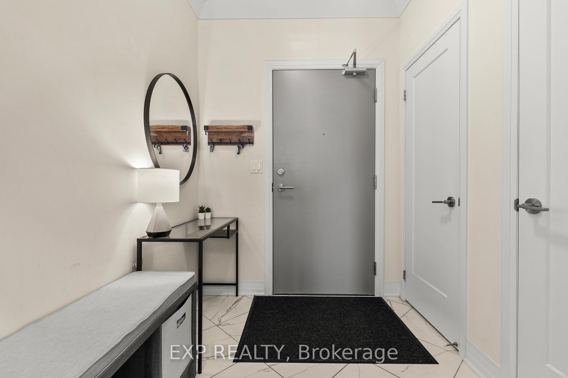 10 Concord Place 209, Grimsby — photo 4 of 5