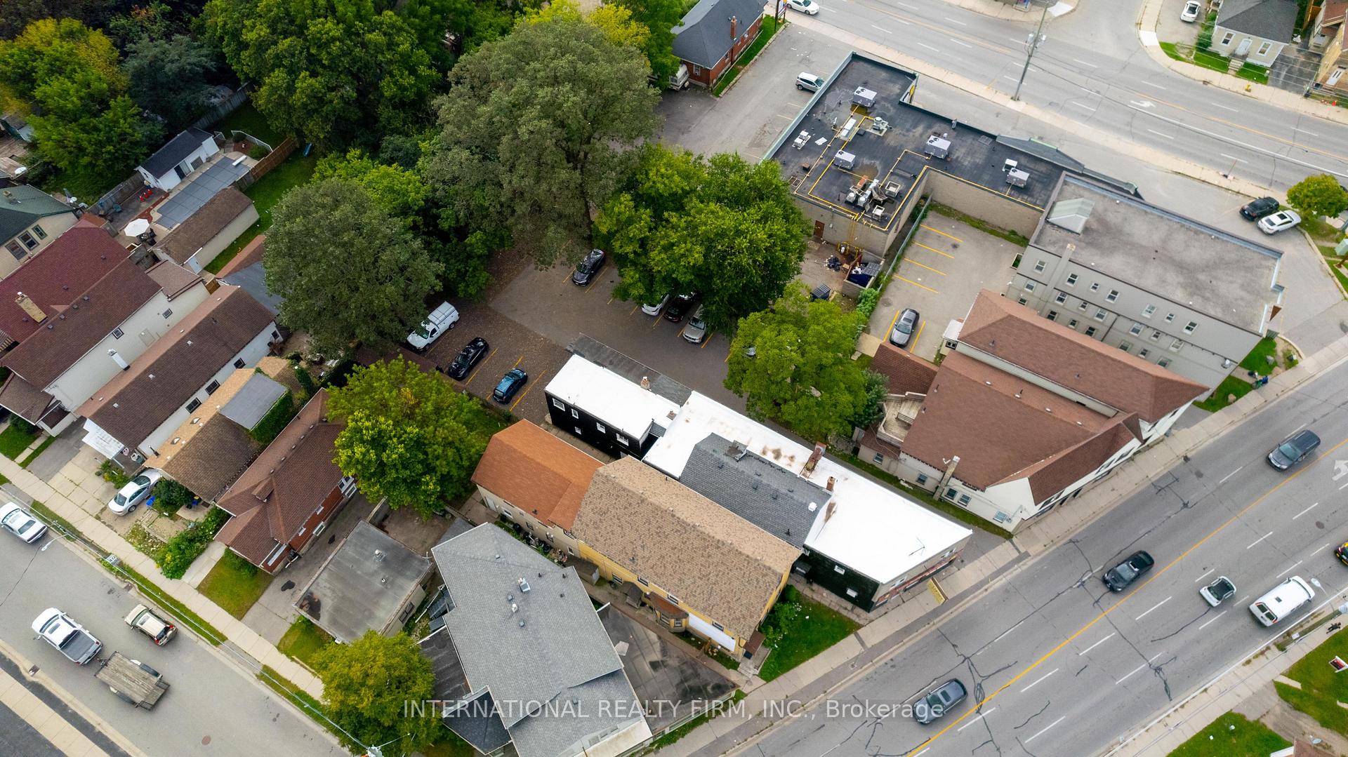 residential Property Image no.1