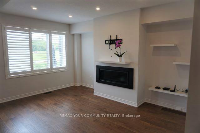 4297 East Avenue, Lincoln — photo 3 of 5