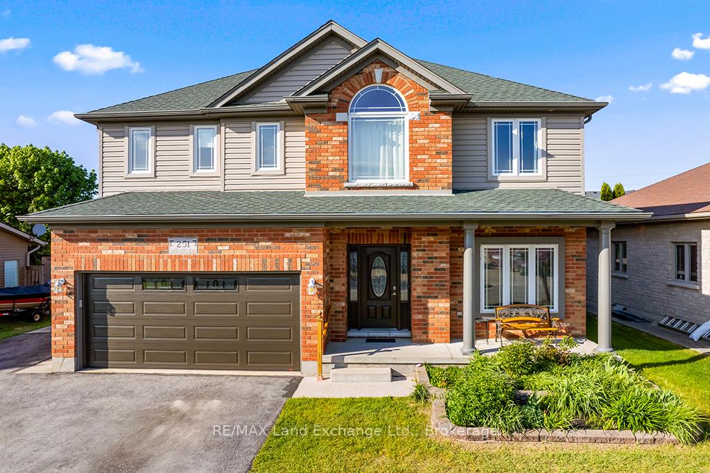 251 Sandy Acres Road, Saugeen Shores, ON N0H 2C2 — Saugeen Shores, Ontario