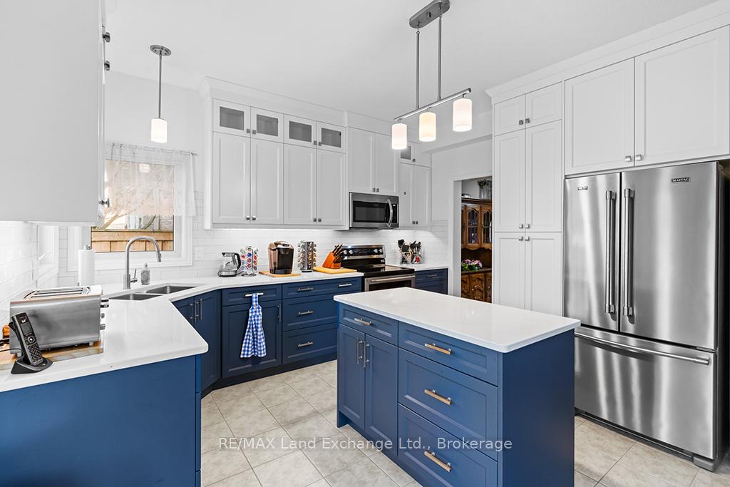 251 Sandy Acres Road, Saugeen Shores — photo 4 of 5
