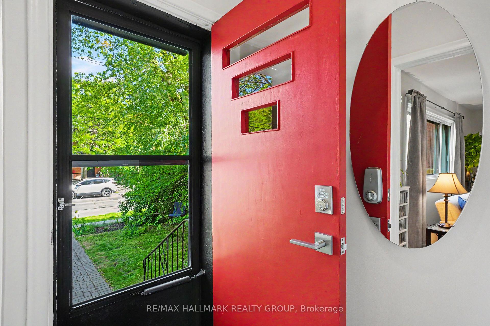 371 Sunnyside Avenue, Glebe - Ottawa East and Area — photo 4 of 5