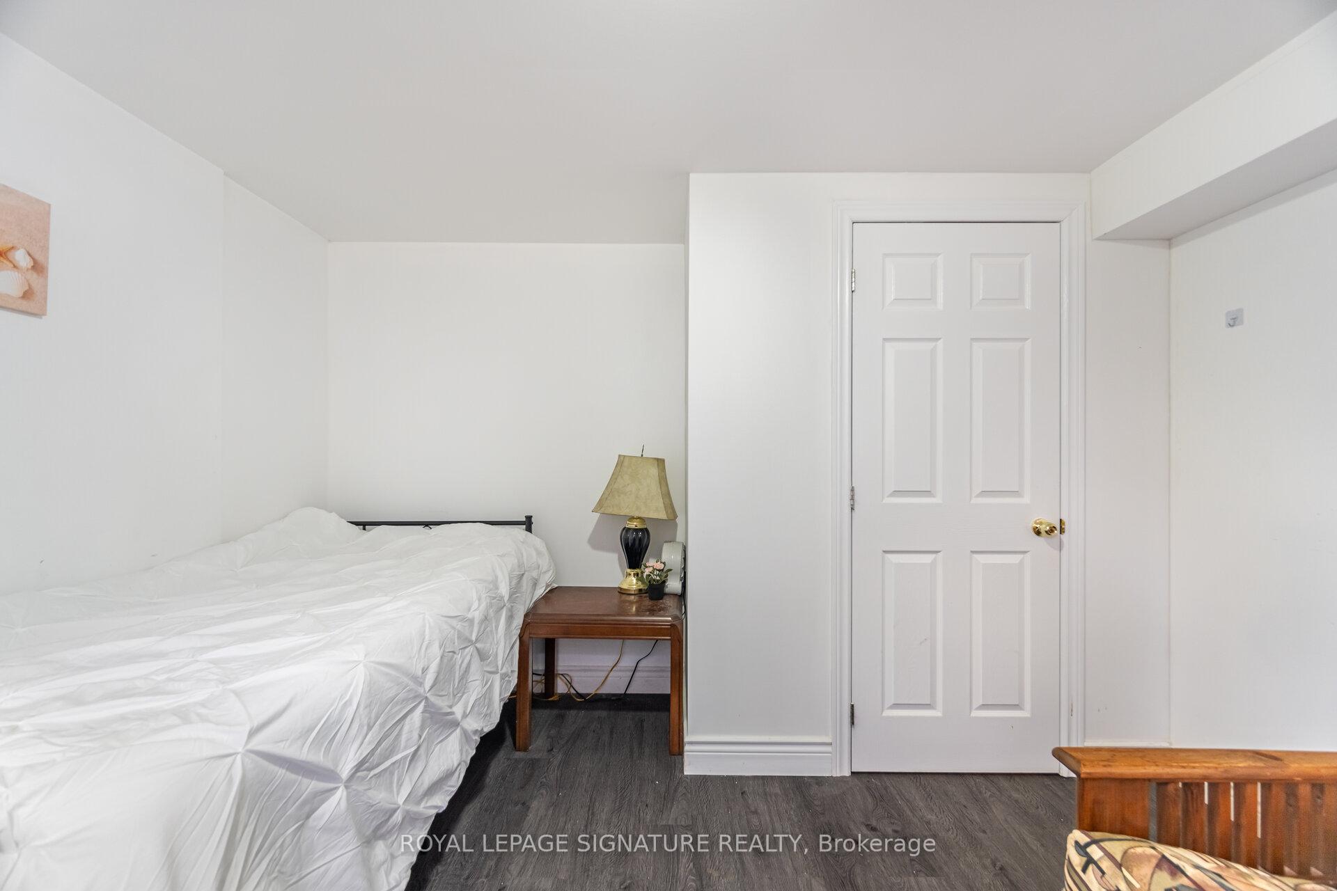 406 Tamarack Drive Main, Waterloo — photo 5 of 5