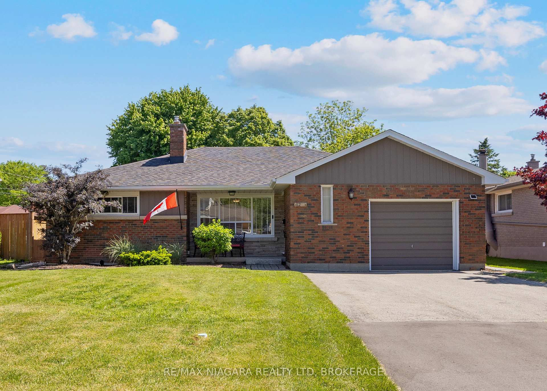 12 Claremount Circle, Welland, ON L3C 2P5 — Welland, Ontario