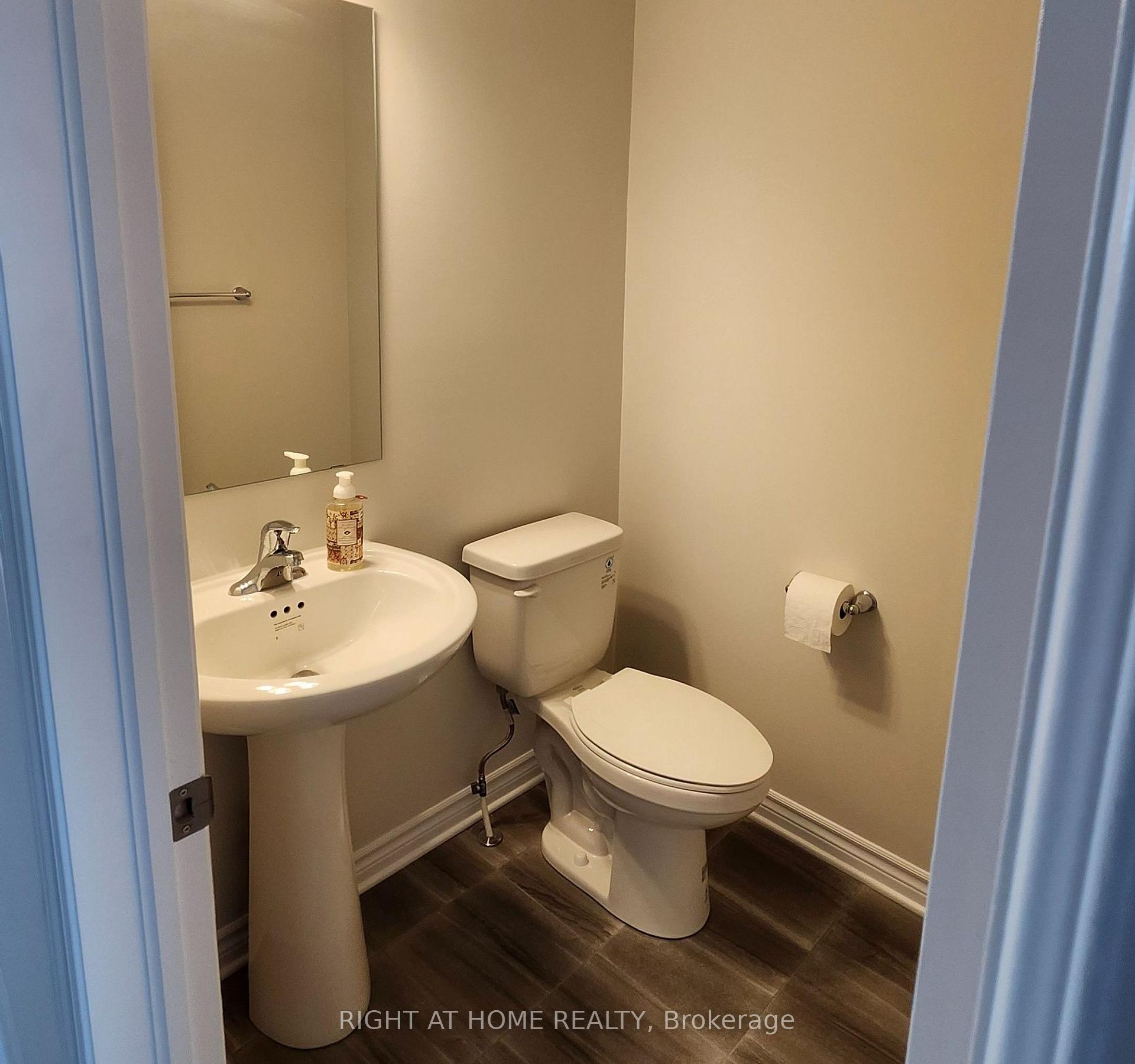 515 Montjay Road, Orleans - Cumberland and Area — photo 4 of 5