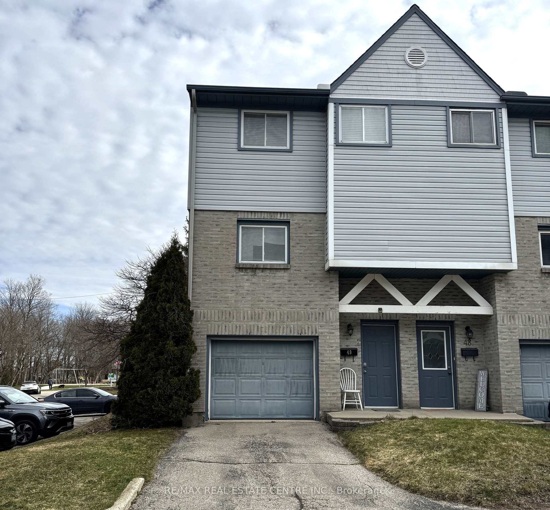 589 Beechwood Drive 49, Waterloo, ON N2T 2K9 — Waterloo, Ontario