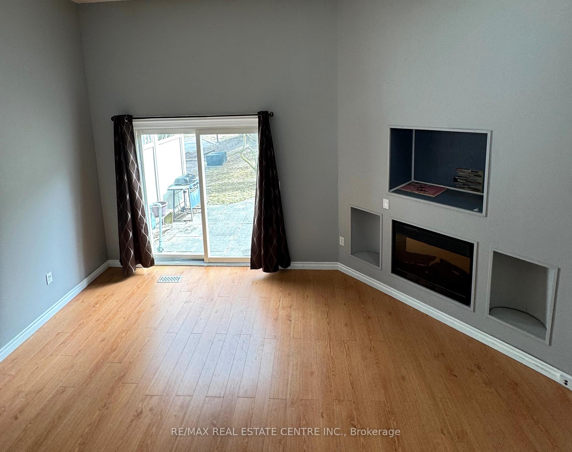 589 Beechwood Drive 49, Waterloo — photo 4 of 5