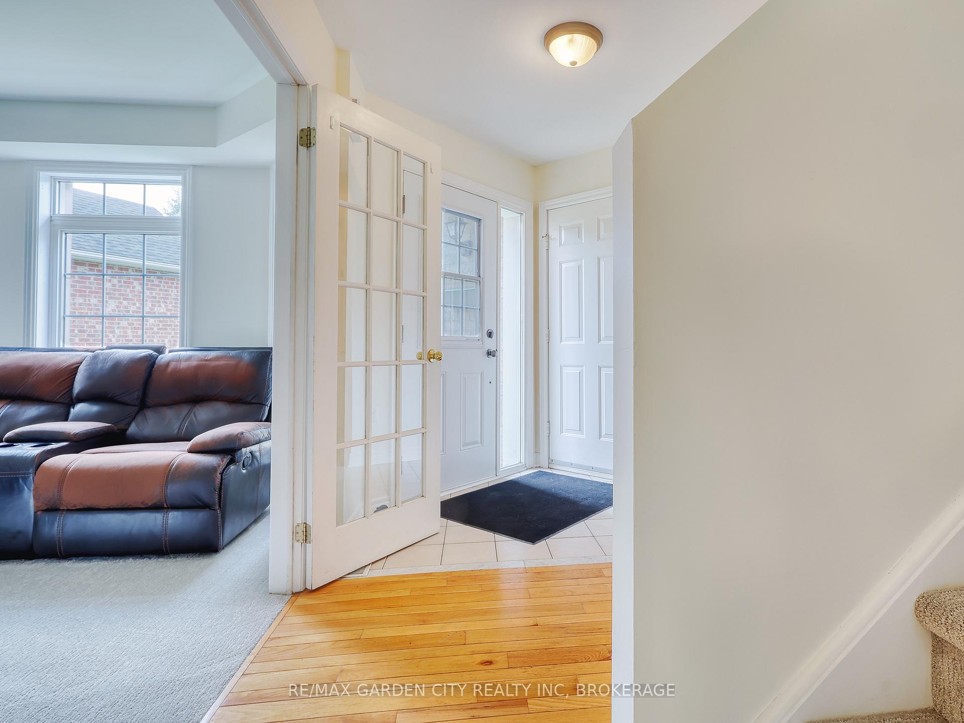 75 Jackson Court E, Welland — photo 4 of 5