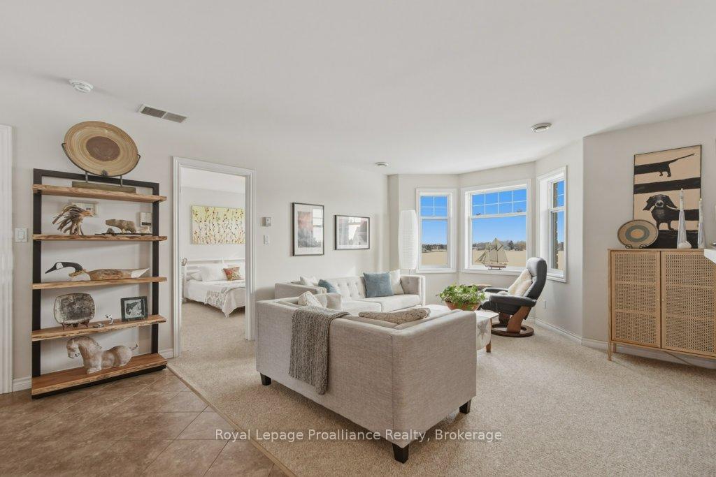 5 Dockside Lane 202, Brighton — photo 2 of 5