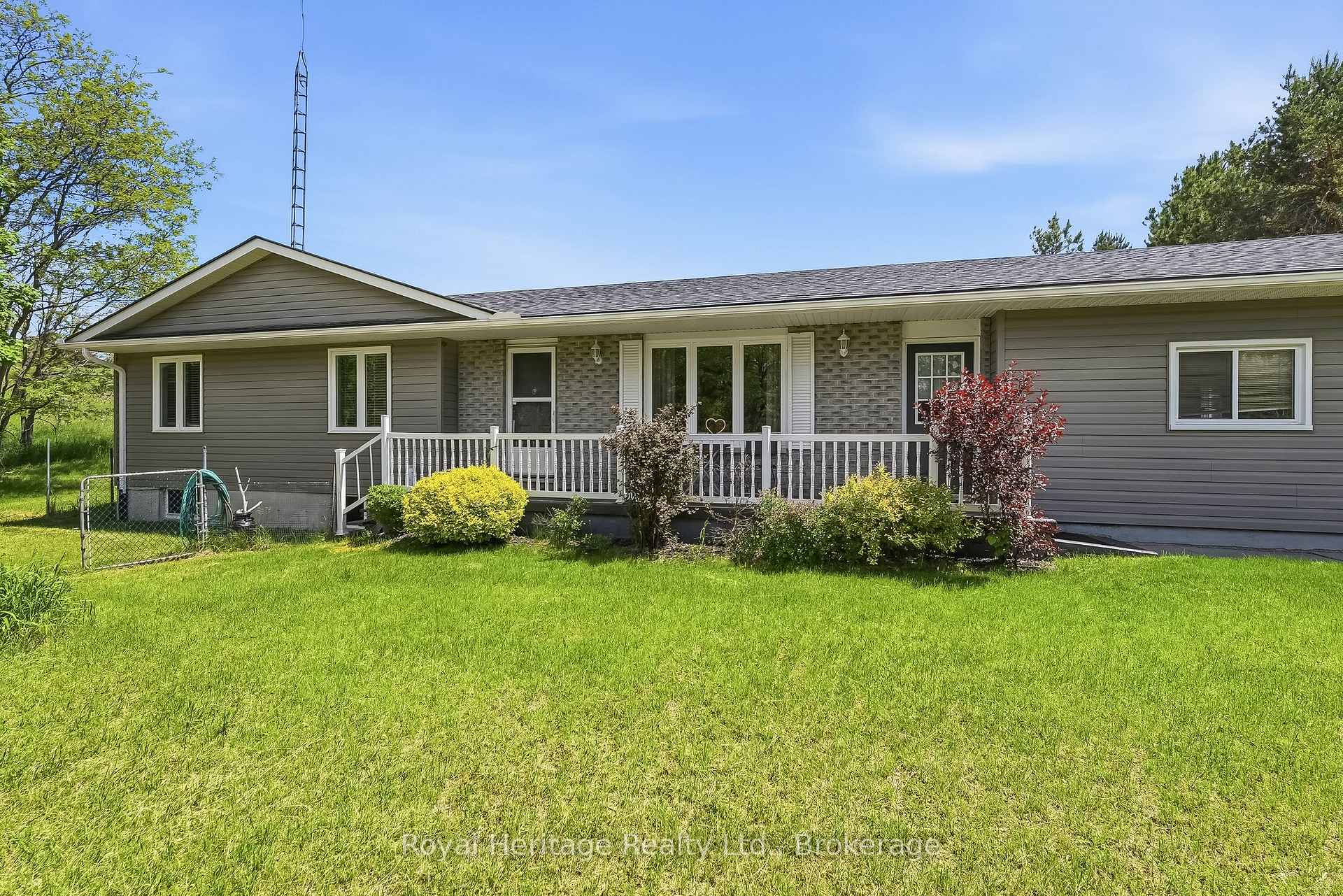 1973 County 30 Road, Brighton — photo 2 of 5