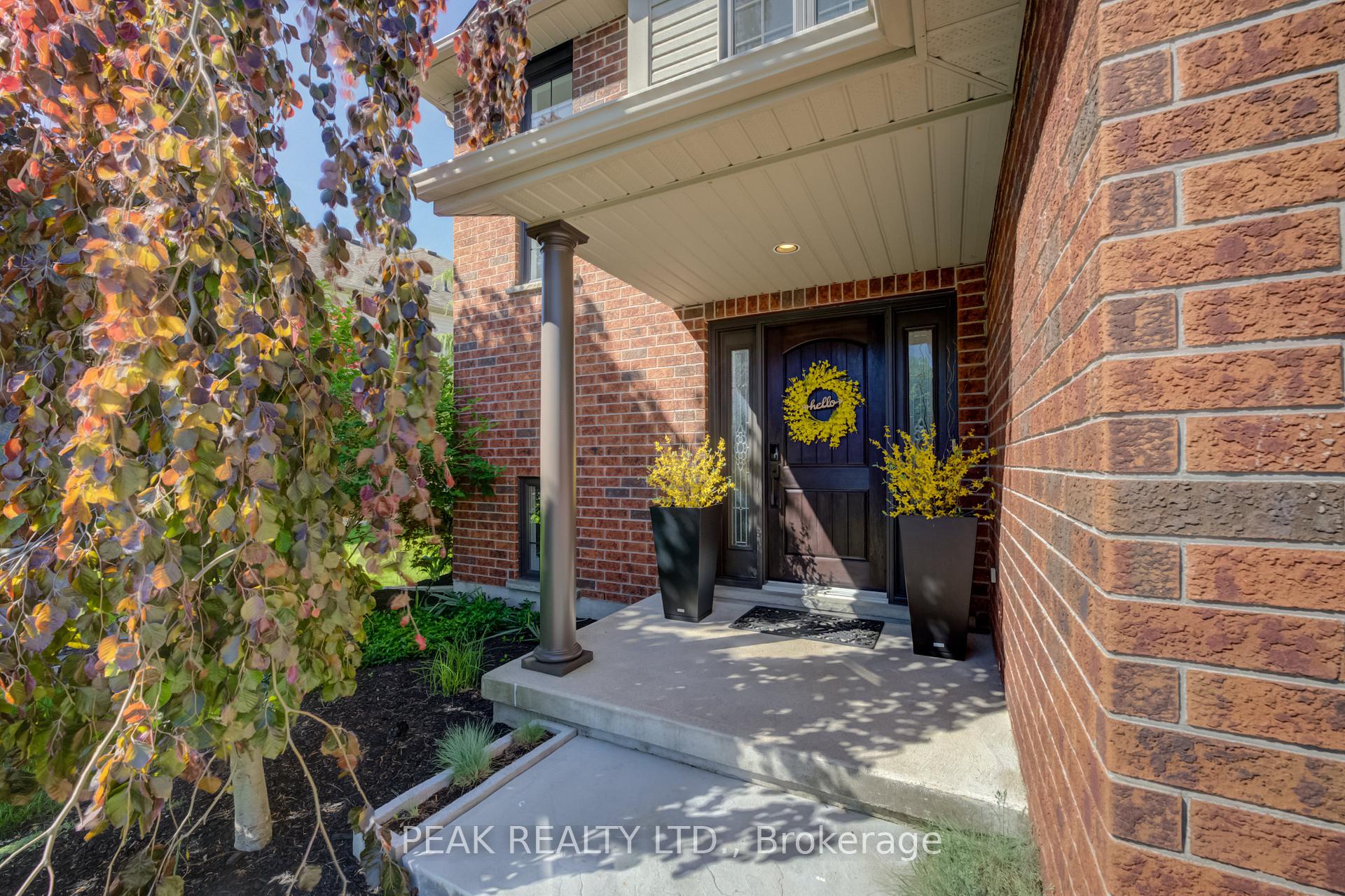 110 Laschinger Boulevard, Wilmot — photo 2 of 5