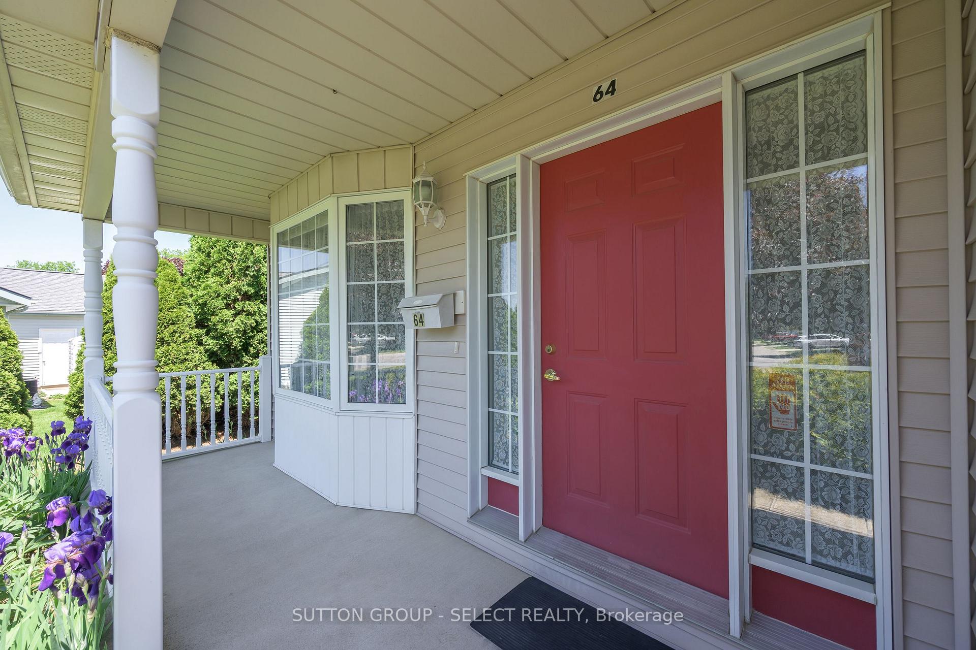 64 Wilson Avenue, Tillsonburg — photo 2 of 5