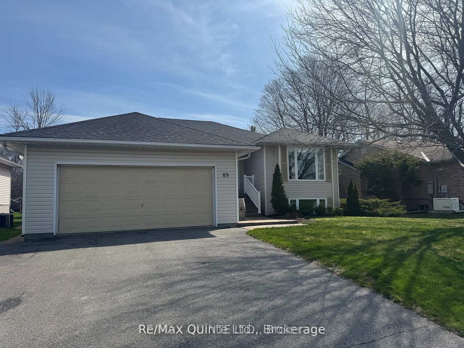 89 Westwind Crescent, Prince Edward County — photo 3 of 5