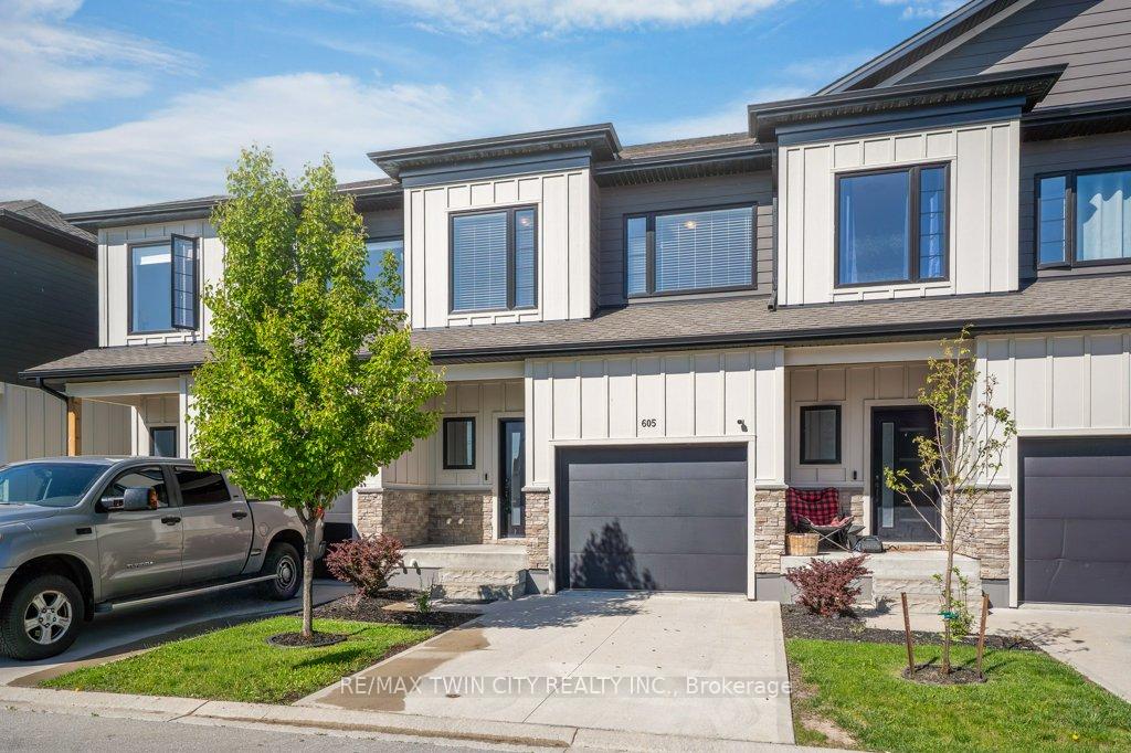 360 QUARTER TOWN Line 605, Tillsonburg, ON N4G 0H7 — Tillsonburg, Ontario