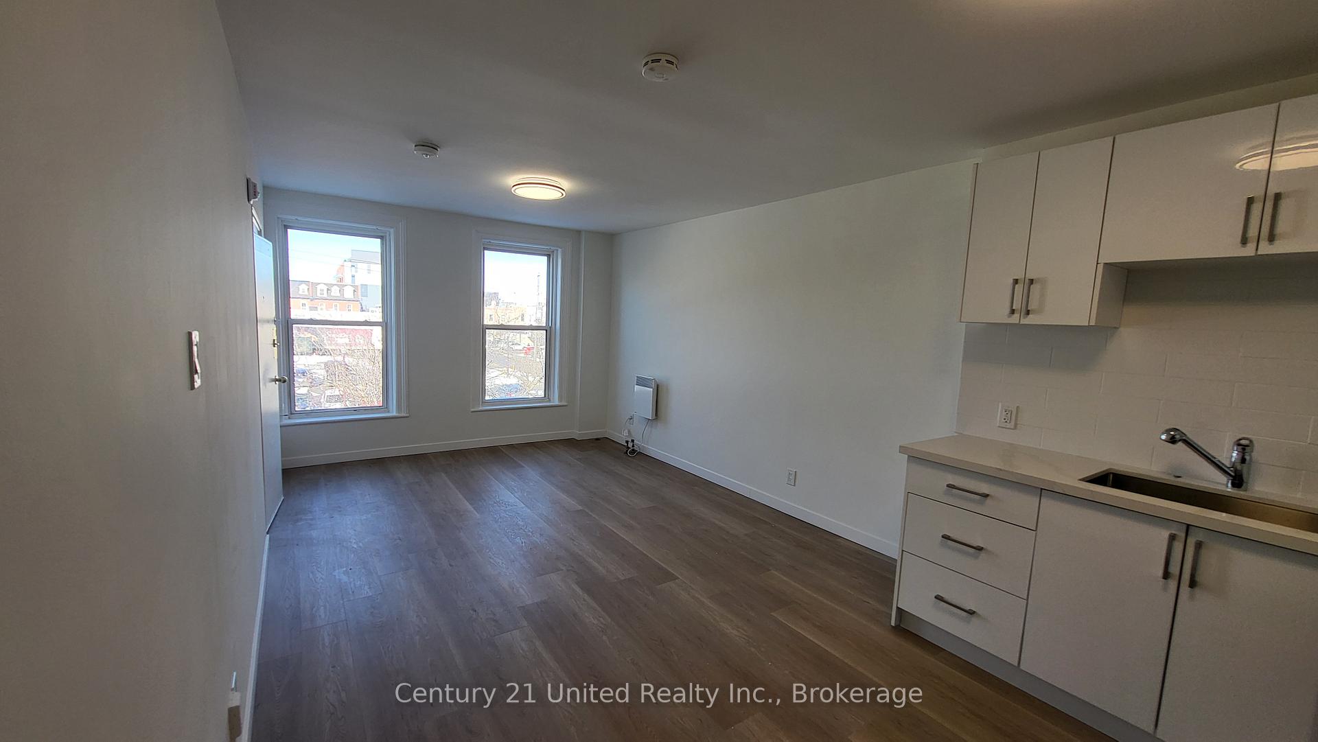 172.5 Hunter Street W 1, Peterborough — photo 2 of 5