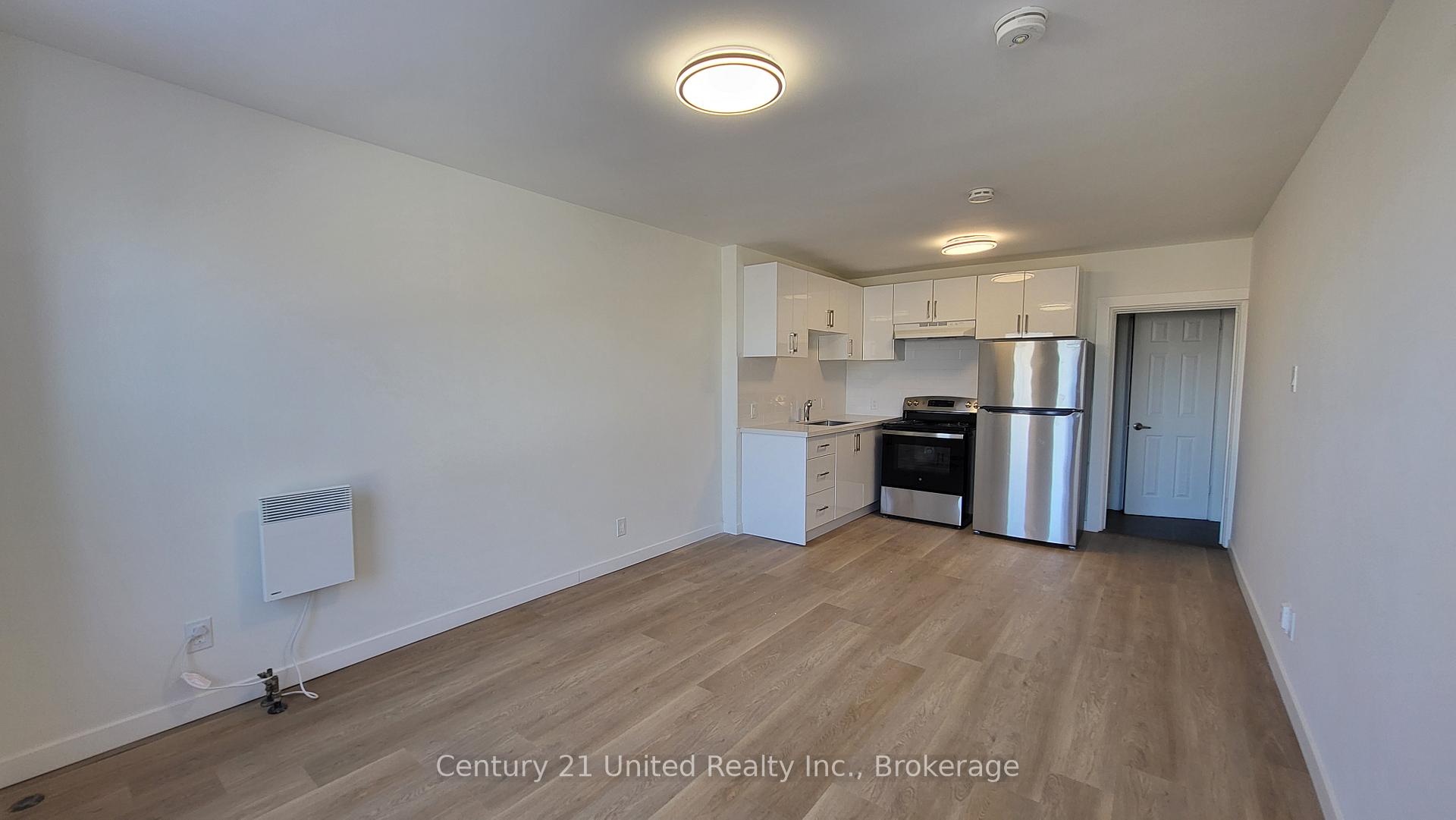 172.5 Hunter Street W 1, Peterborough — photo 3 of 5