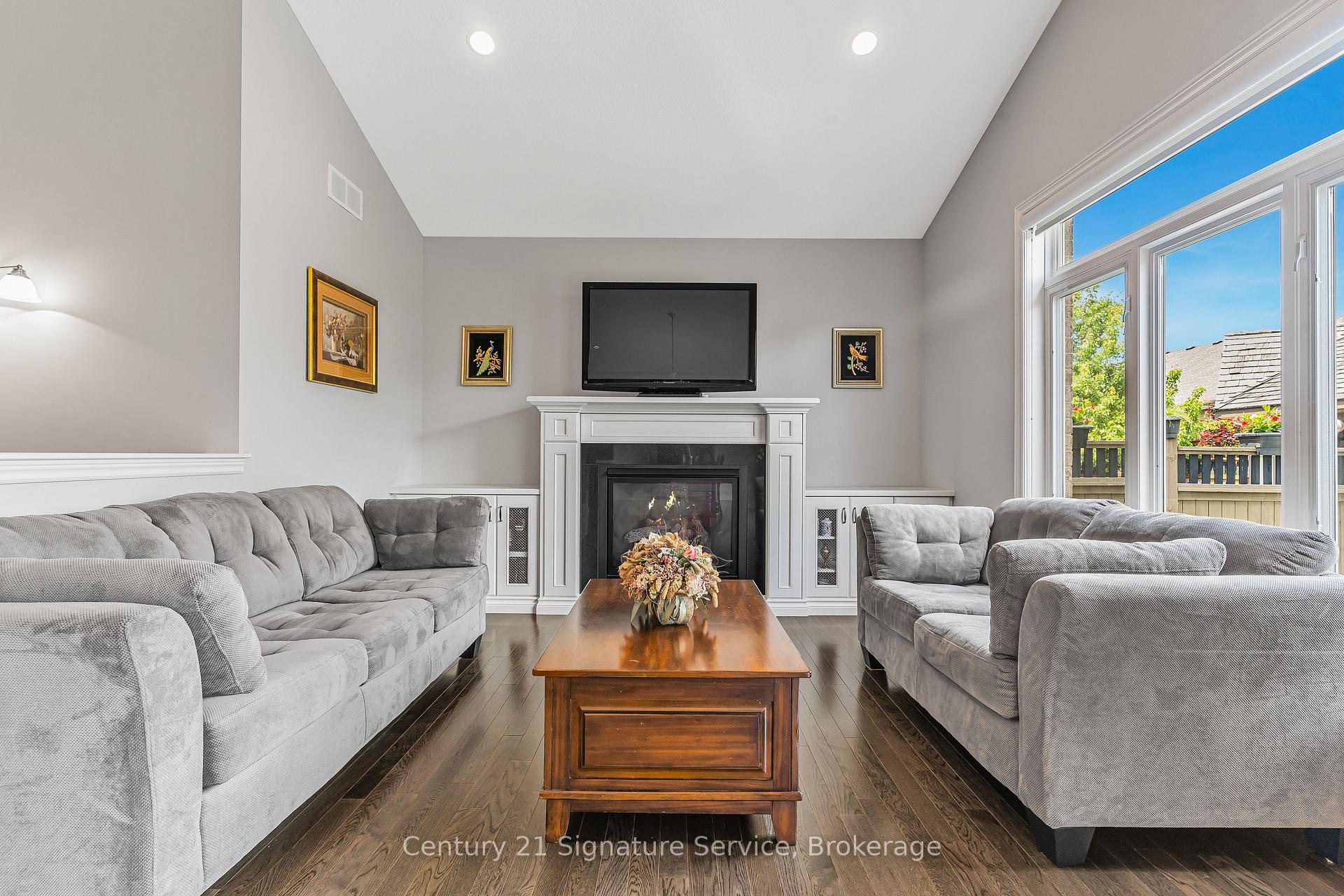 16 Gaiser Road, Welland — photo 4 of 5