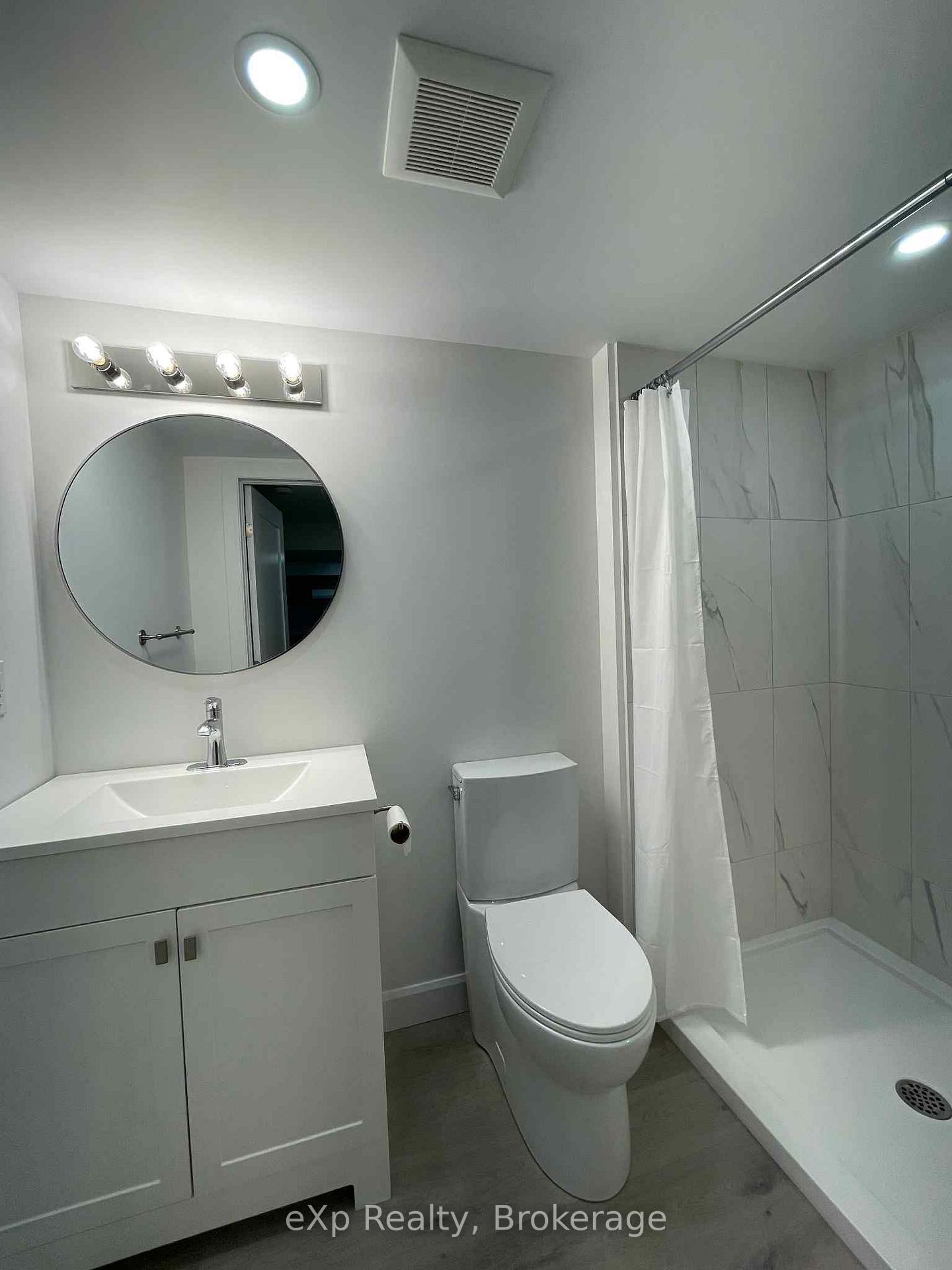 536 Dundas Street E Lower, Belleville — photo 5 of 5