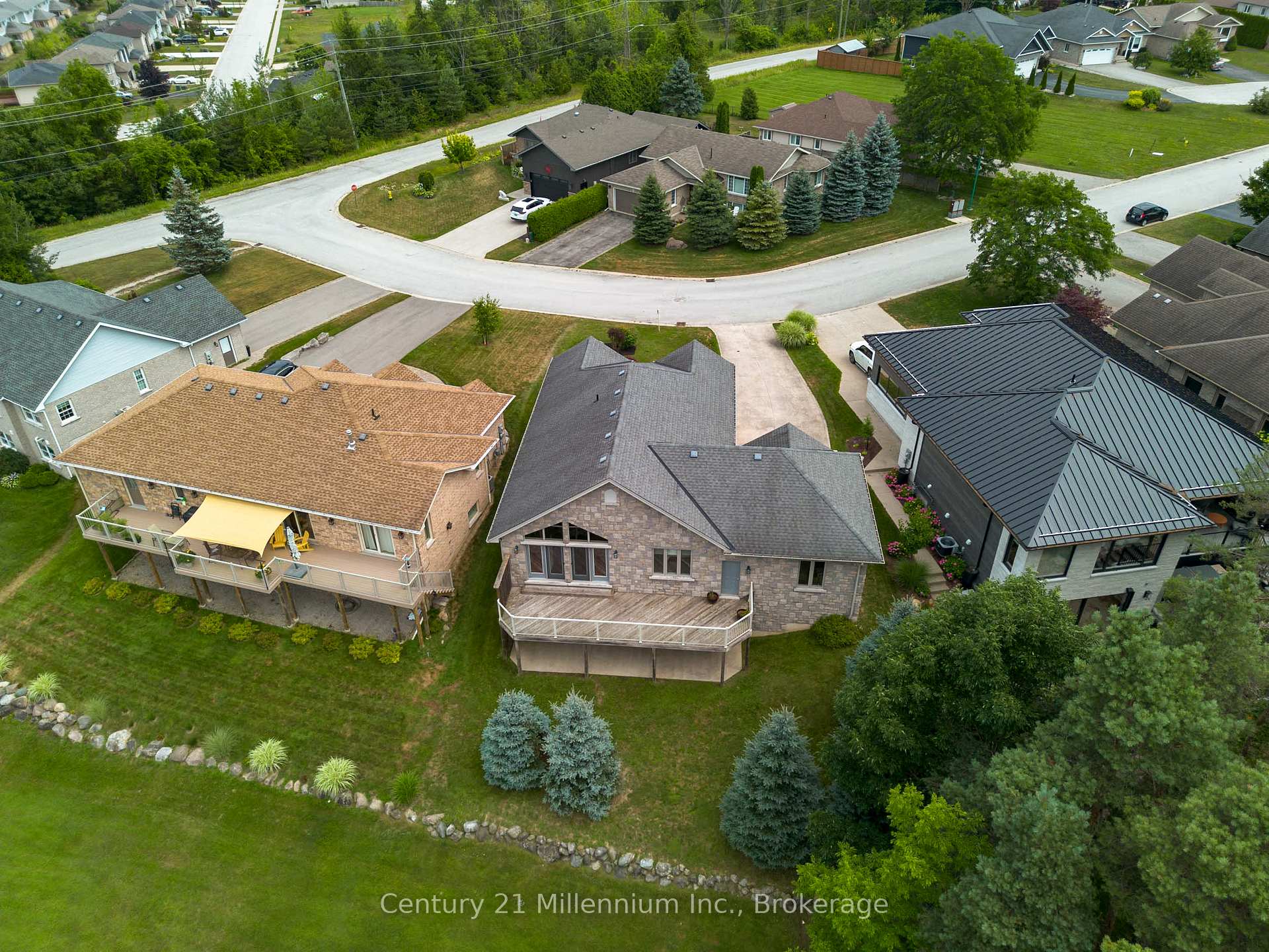 6 Glen Abbey Court, Meaford — photo 4 of 5