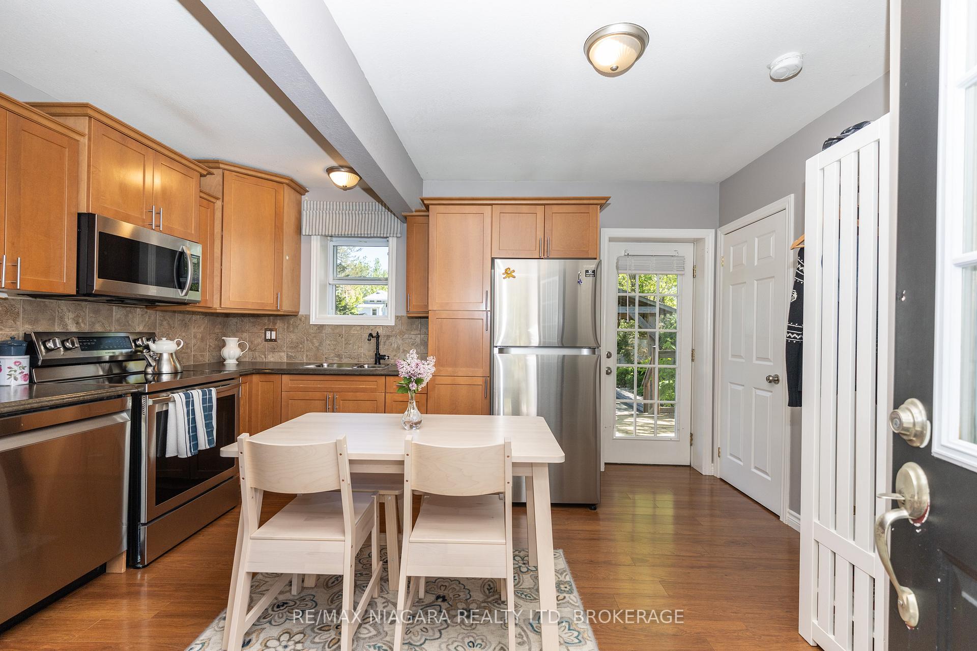 3637 Disher Street, Fort Erie — photo 5 of 5