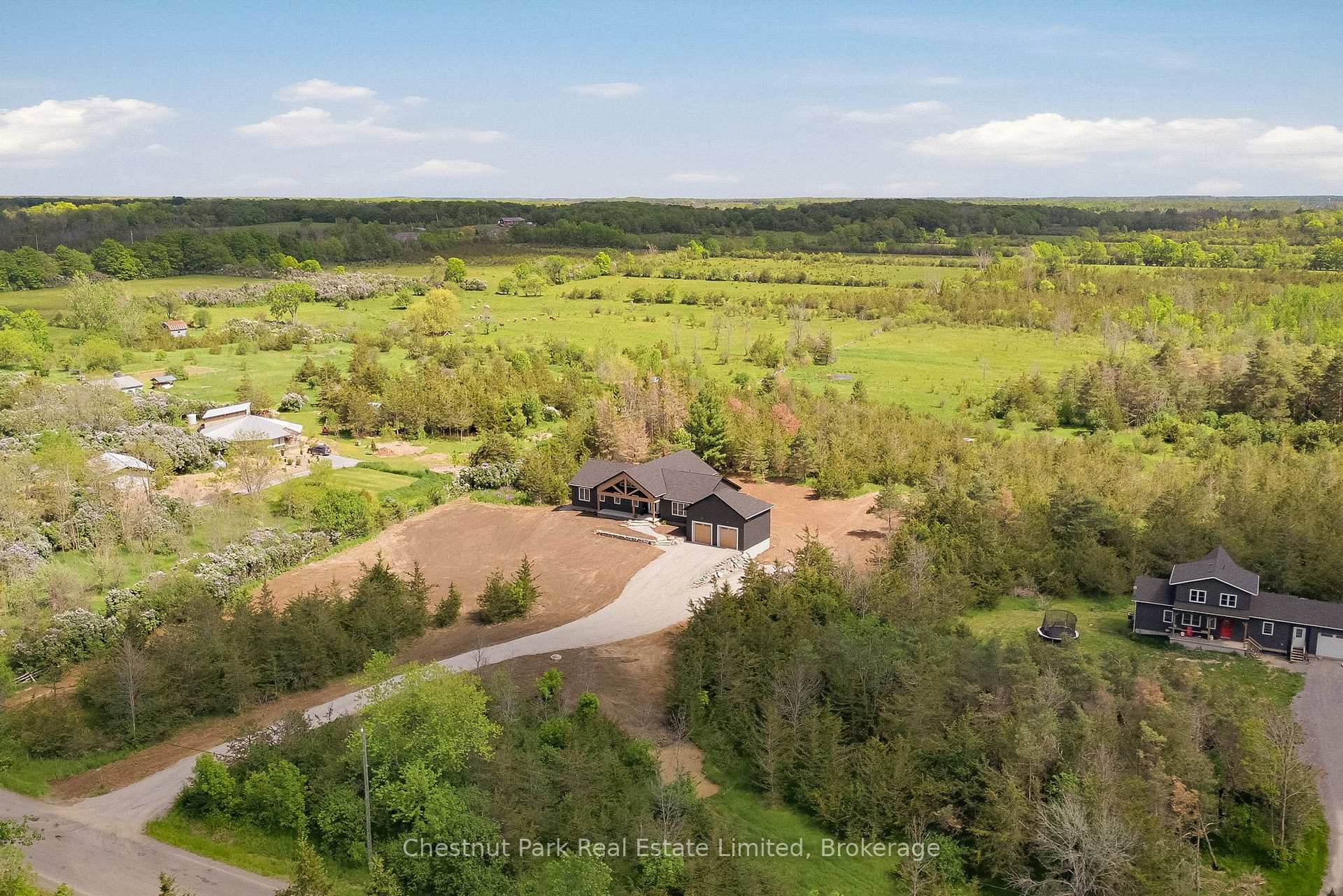 2621 Victoria Road, Prince Edward County — photo 3 of 5