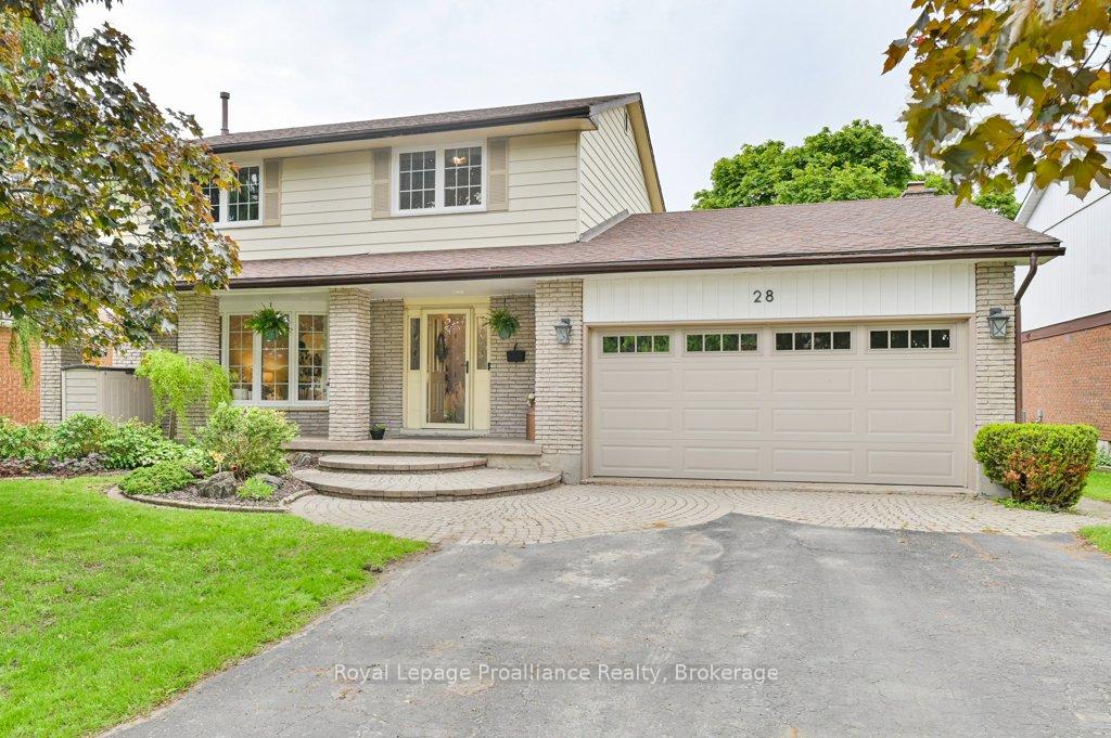28 Briarwood Crescent, Belleville, ON K8N 5K9 — Belleville, Ontario