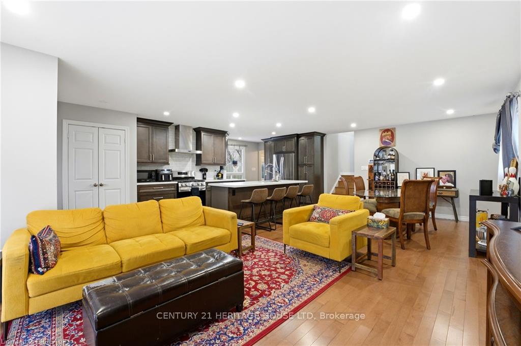 179 Banbury Road, Brantford — photo 3 of 5