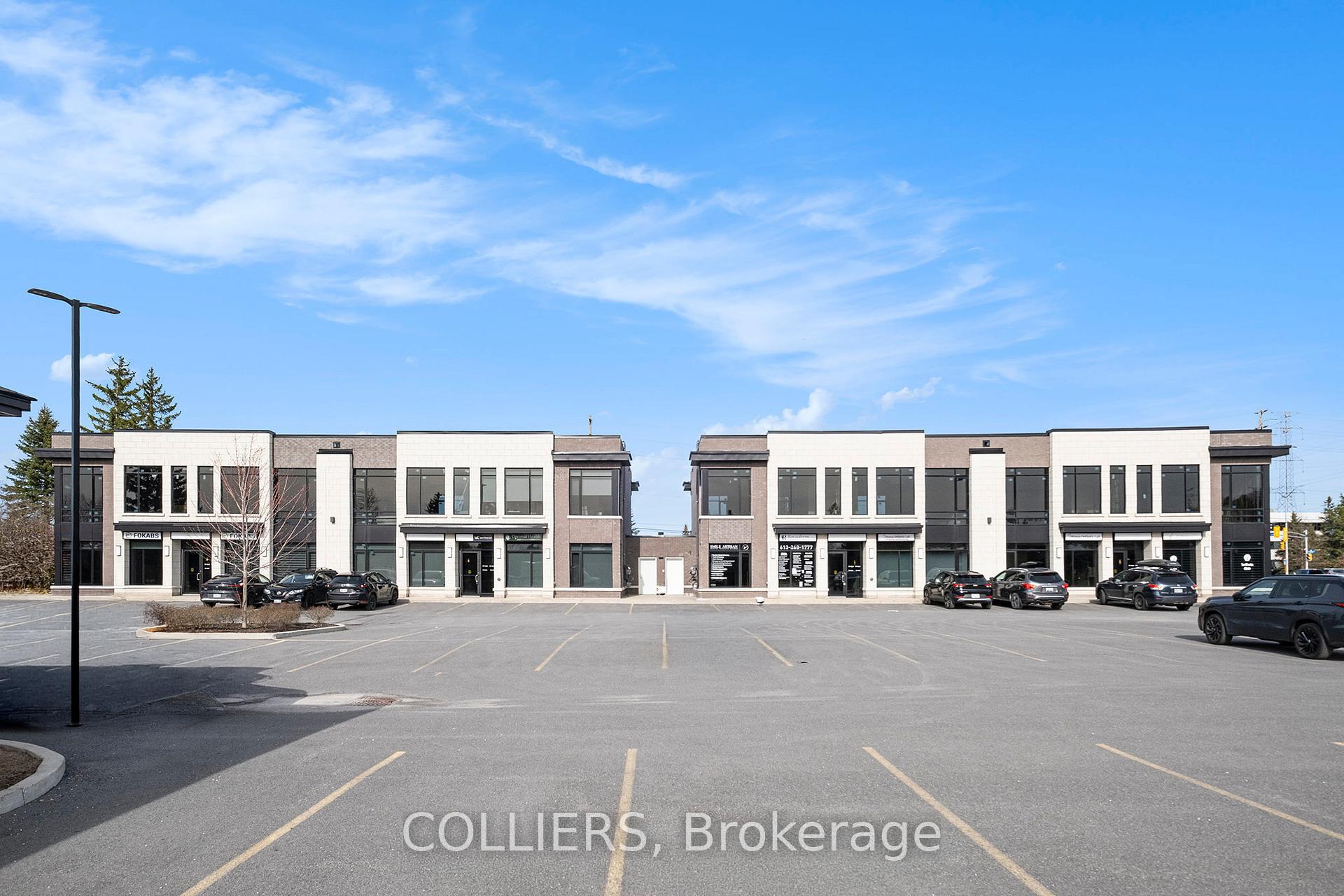 2500 St. Laurent Boulevard 202, Hunt Club - South Keys and Area, ON K1H 1B1 — Hunt Club - South Keys and Area, Ontario