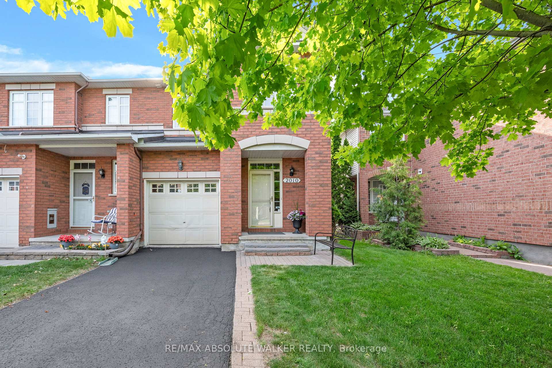 2010 Bergamot Circle, Orleans - Cumberland and Area, ON K4A 4R2 — Orleans - Cumberland and Area, Ontario