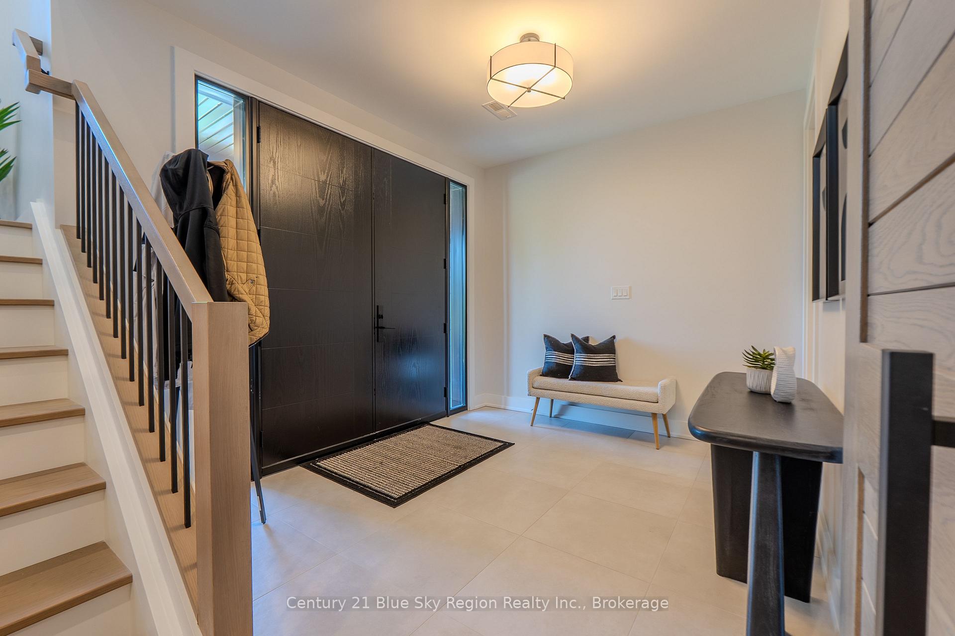 13 Kenreta Drive, North Bay — photo 2 of 5