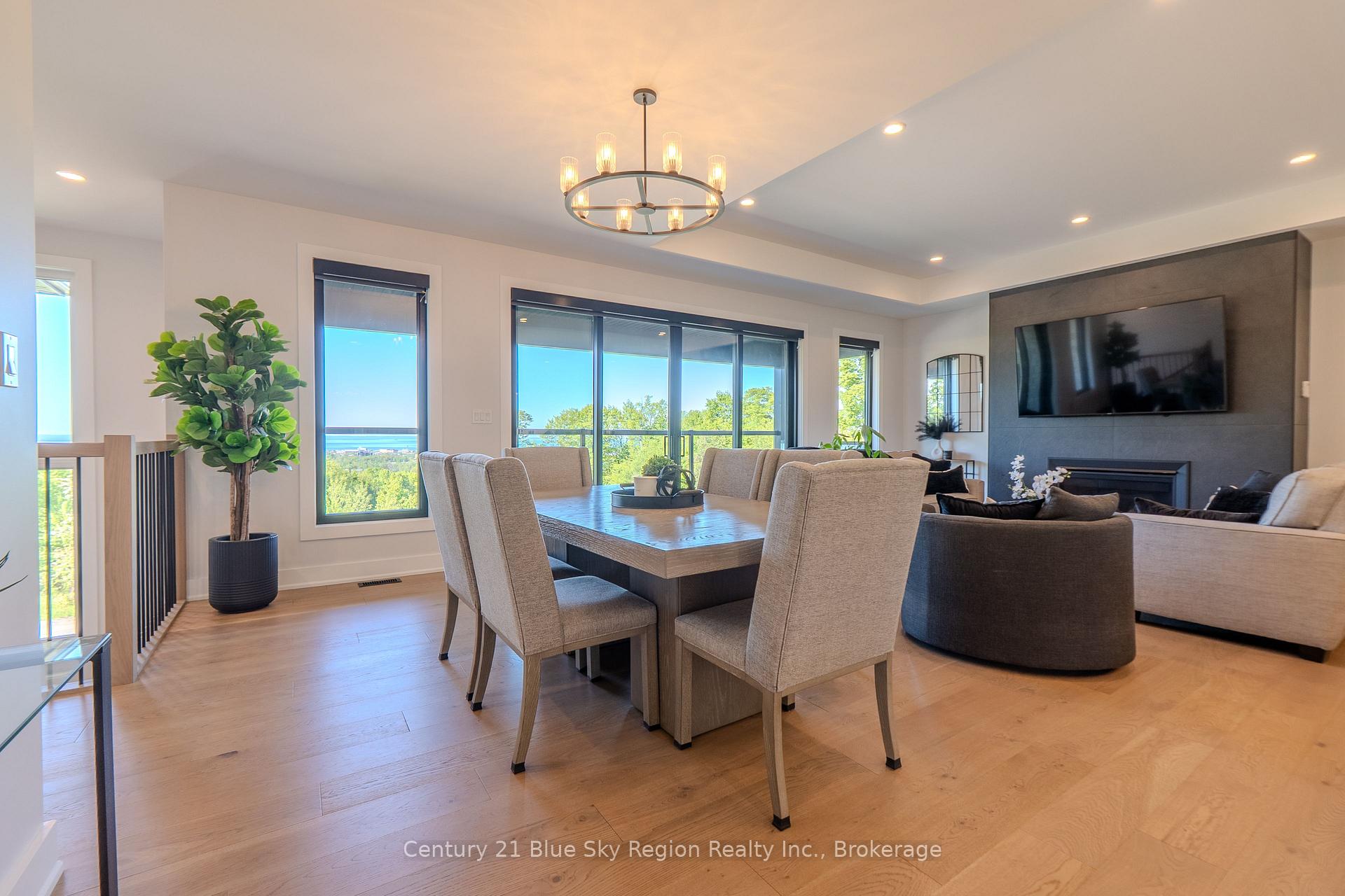 13 Kenreta Drive, North Bay — photo 4 of 5