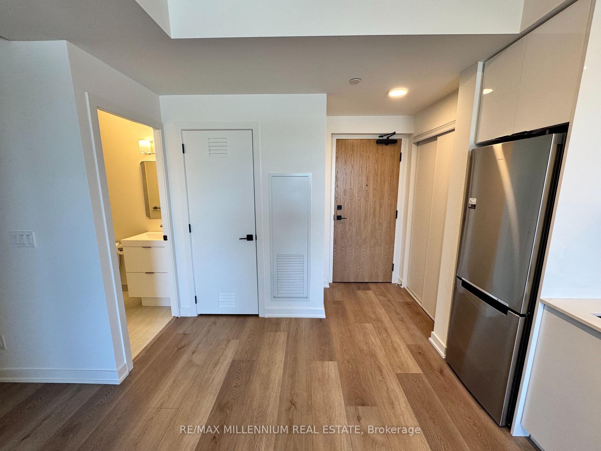 33 Erie Avenue 513, Brantford — photo 2 of 5
