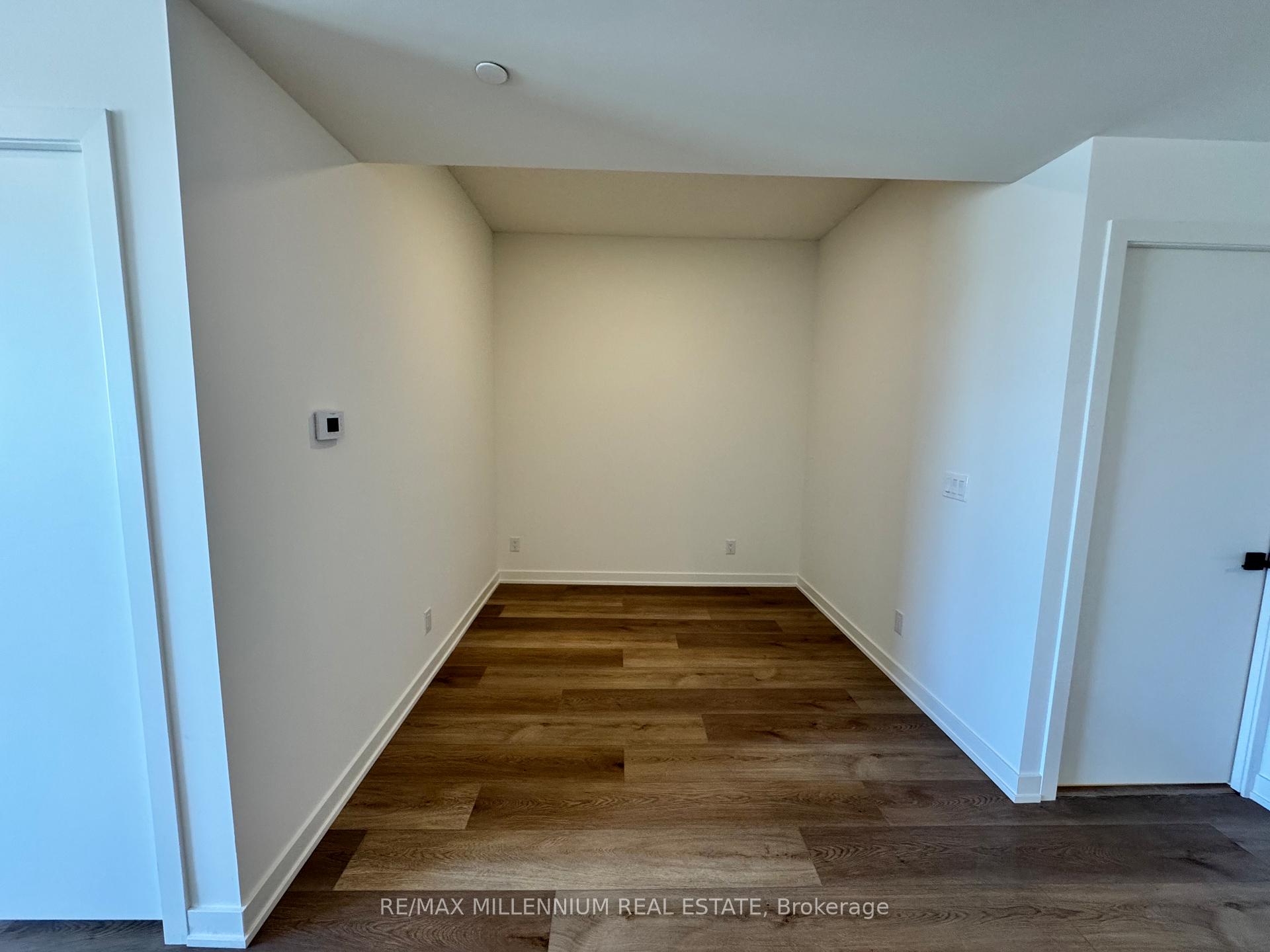 33 Erie Avenue 513, Brantford — photo 3 of 5