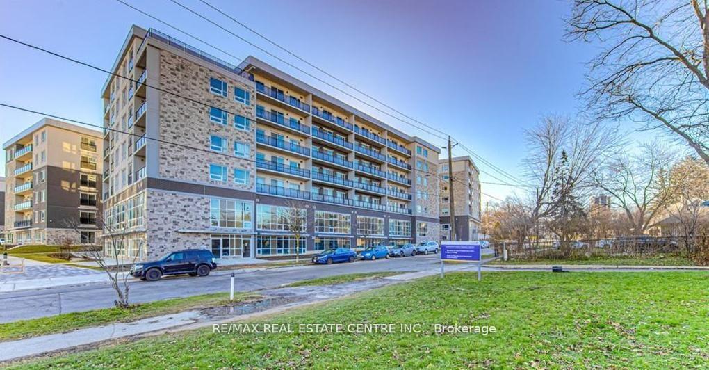 275F Larch Street 111, Waterloo, ON N2L 0J3 — Waterloo, Ontario