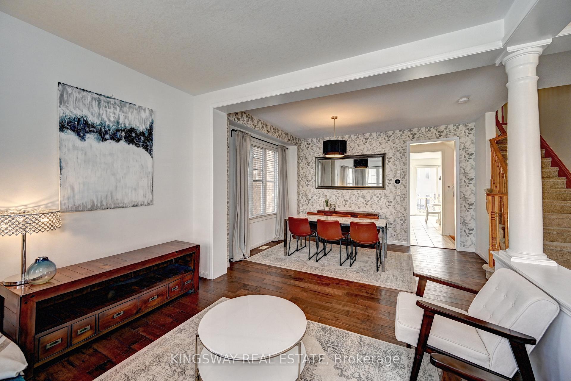 222 Baldwin Drive, Cambridge — photo 3 of 5