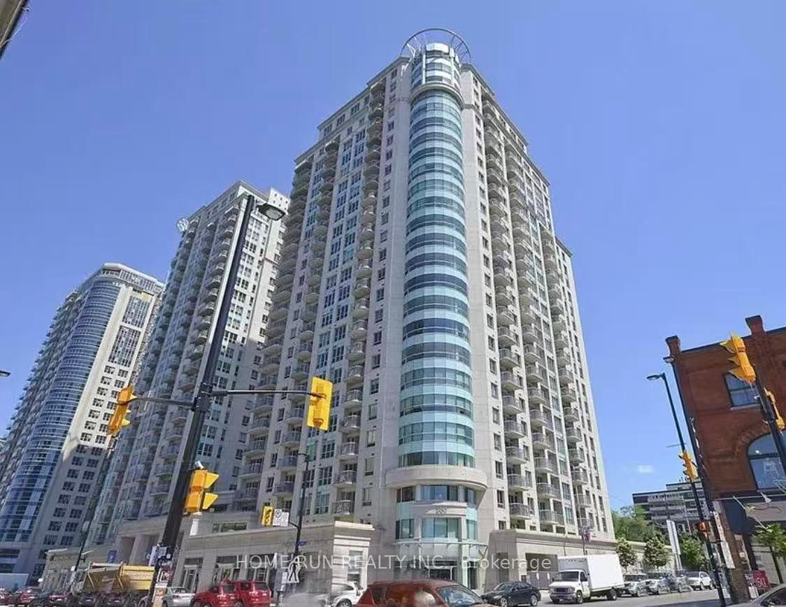 200 RIDEAU Street 1107, Lower Town - Sandy Hill, ON K1N 5Y1 — Lower Town - Sandy Hill, Ontario