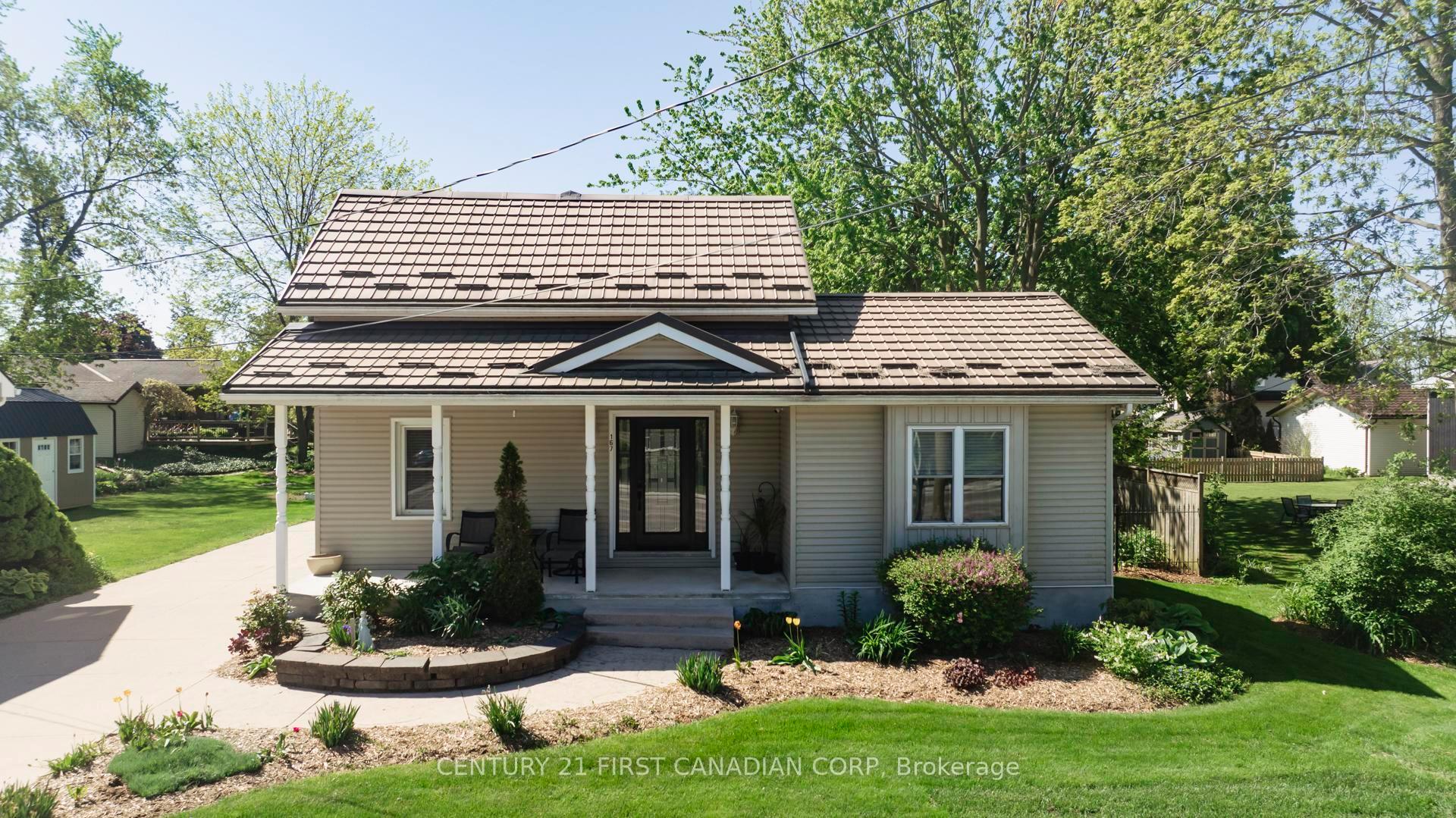 167 Dashwood Road, South Huron — photo 2 of 5