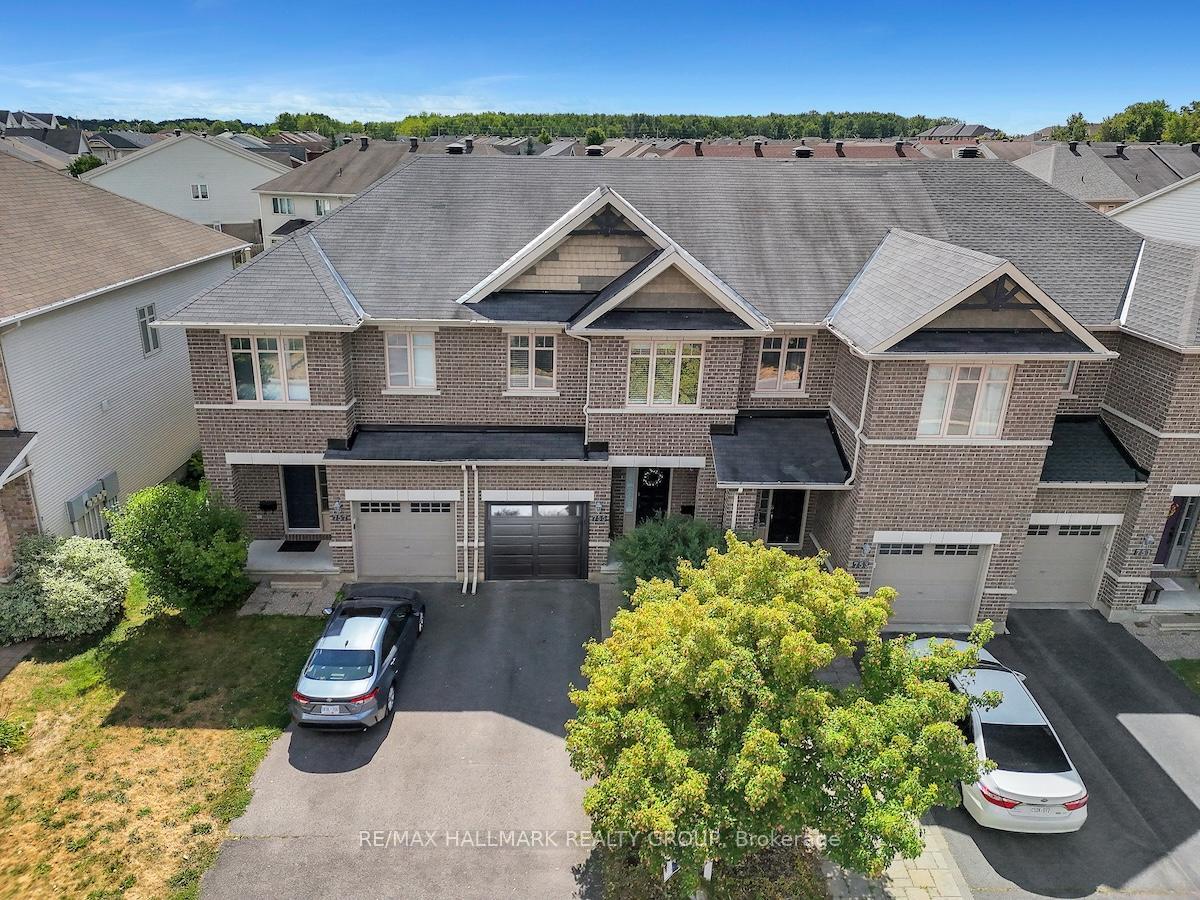 755 Bowercrest Crescent, Blossom Park - Airport and Area, ON K1V 2M3 — Blossom Park - Airport and Area, Ontario