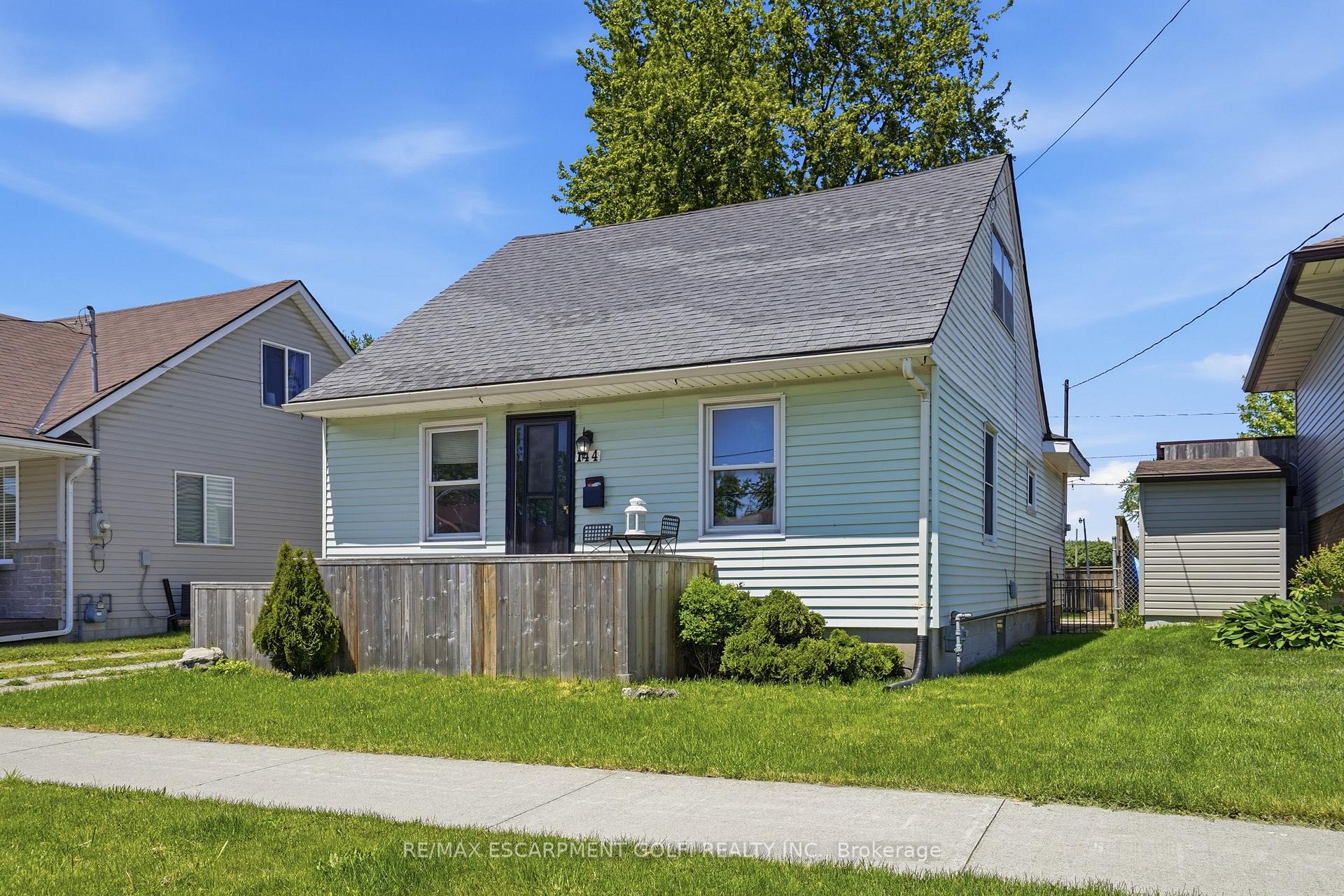 144 Catherine Street, Fort Erie — photo 2 of 5